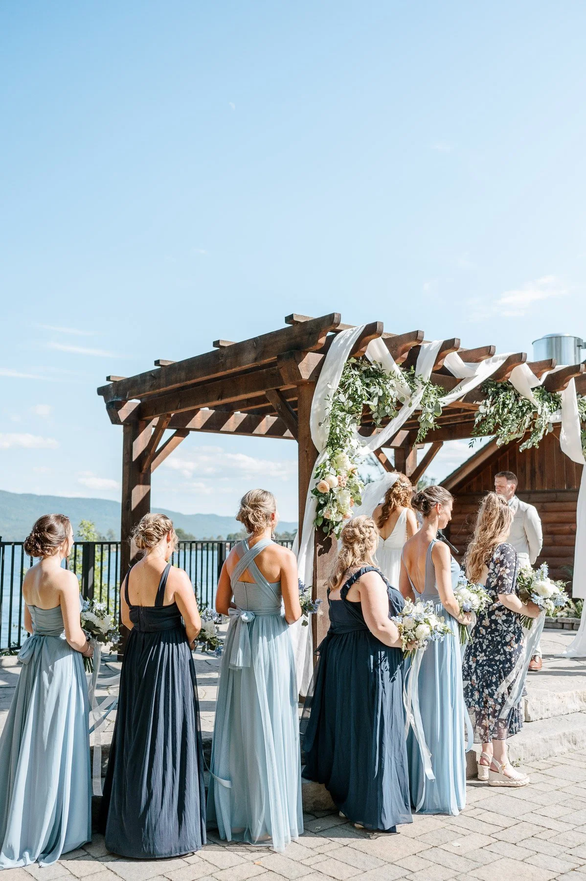 Blue Water Manor Lake George Wedding by Michelle Lange Photography-47.jpg