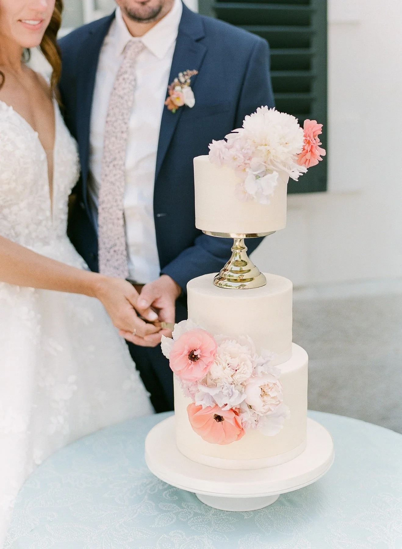 Kelly Strong The Mount Styled Wedding Editorial in Lenox MA by Michelle Lange Photography-42.jpg