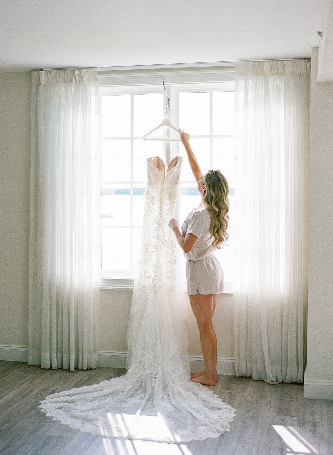 Newport Belle Mer Wedding by Michelle Lange Photography-13.jpg