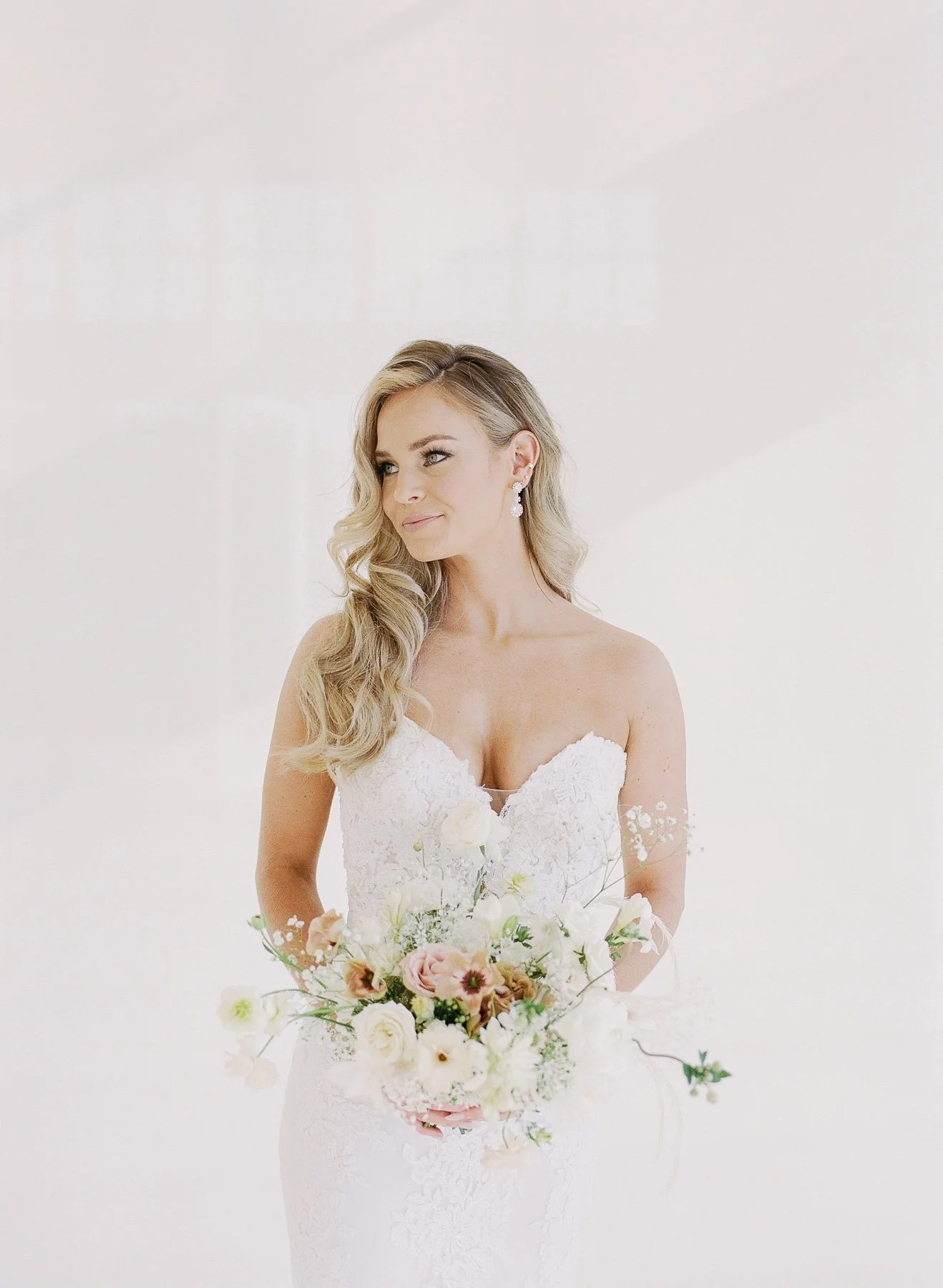 Newport Belle Mer Wedding by Michelle Lange Photography-18.jpg