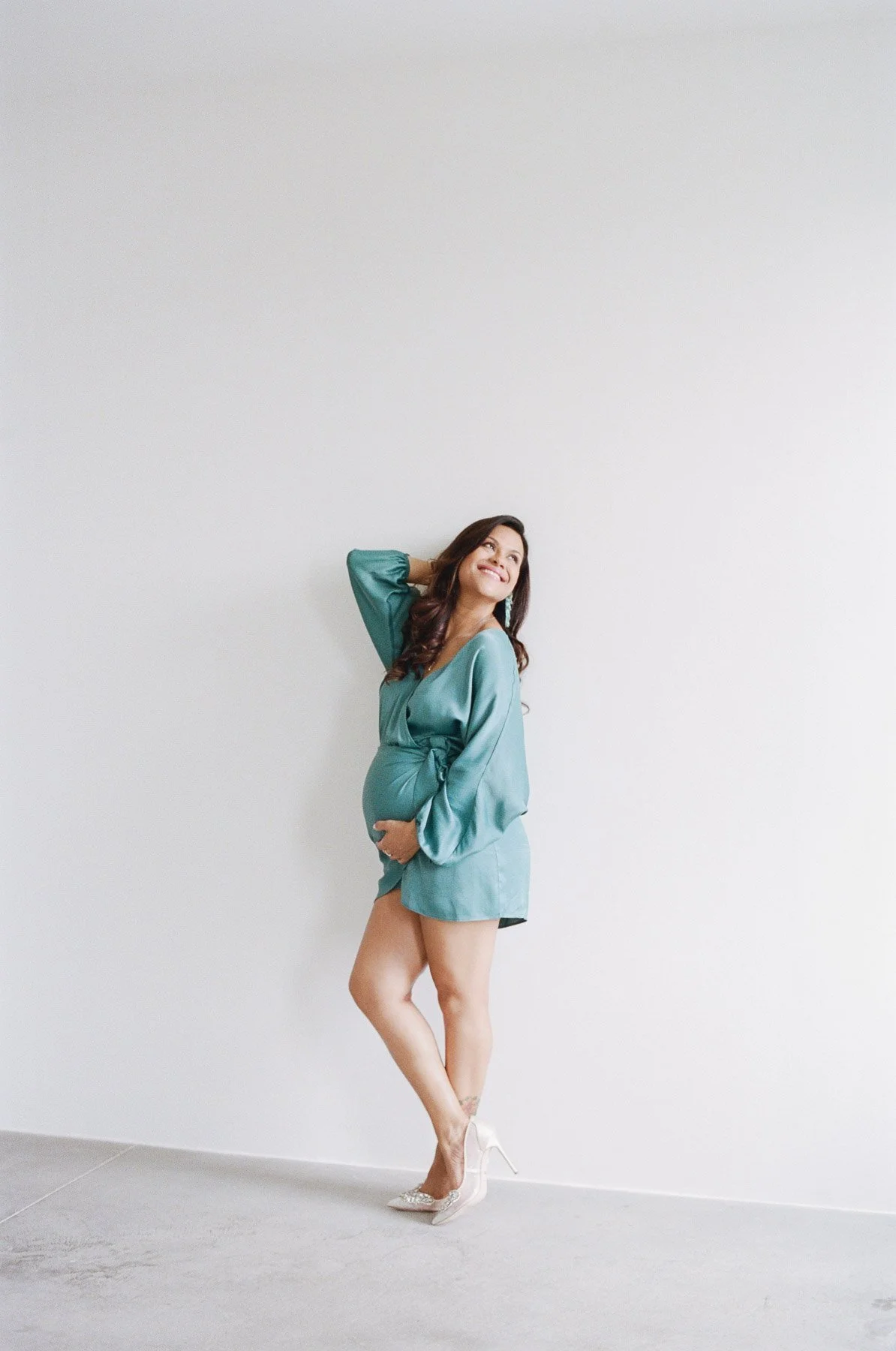 Studio Maternity by Michelle Lange Photography-2.jpg