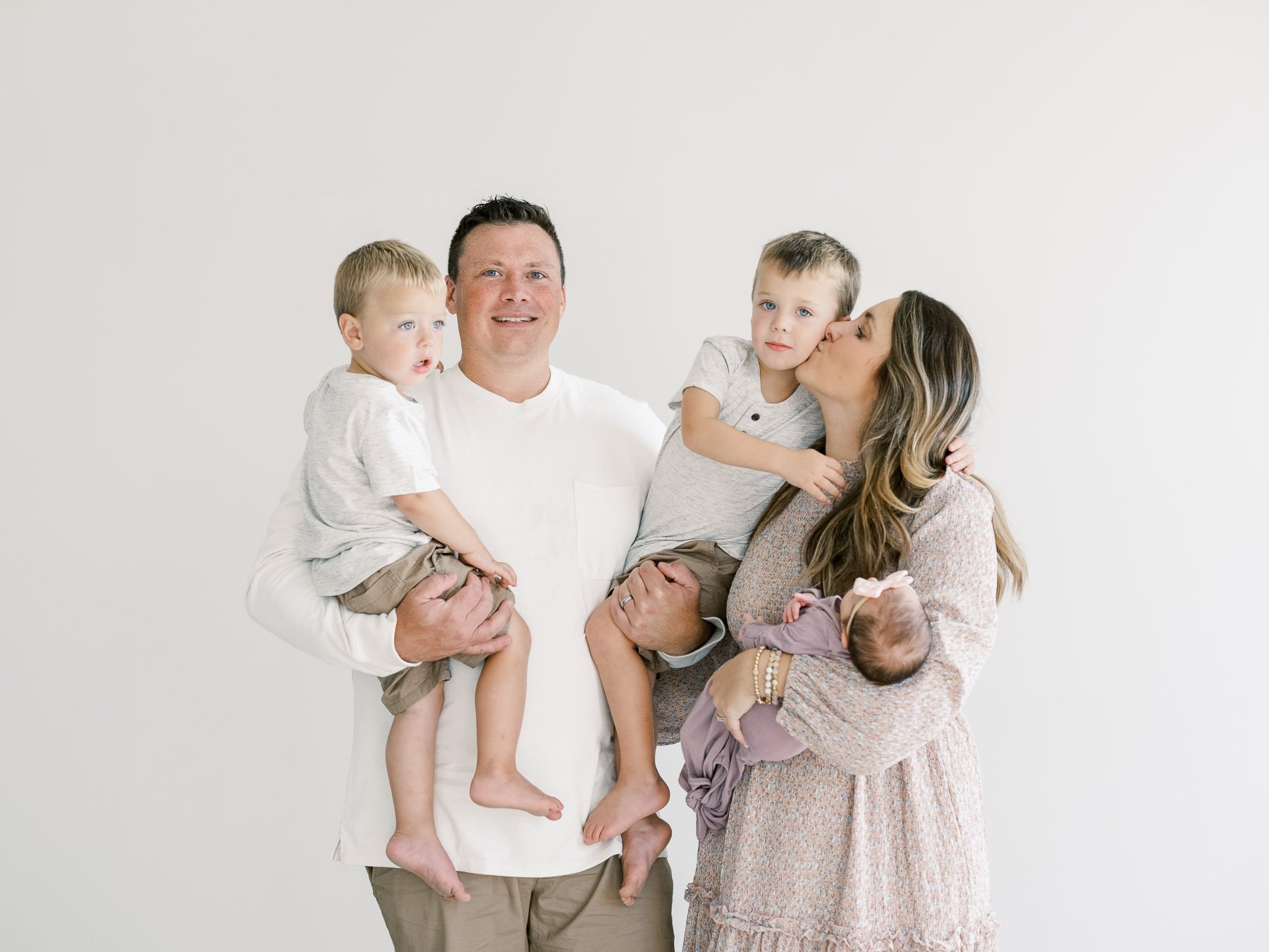 Troy Studio Newborn Photos by Michelle Lange Photography-13.jpg