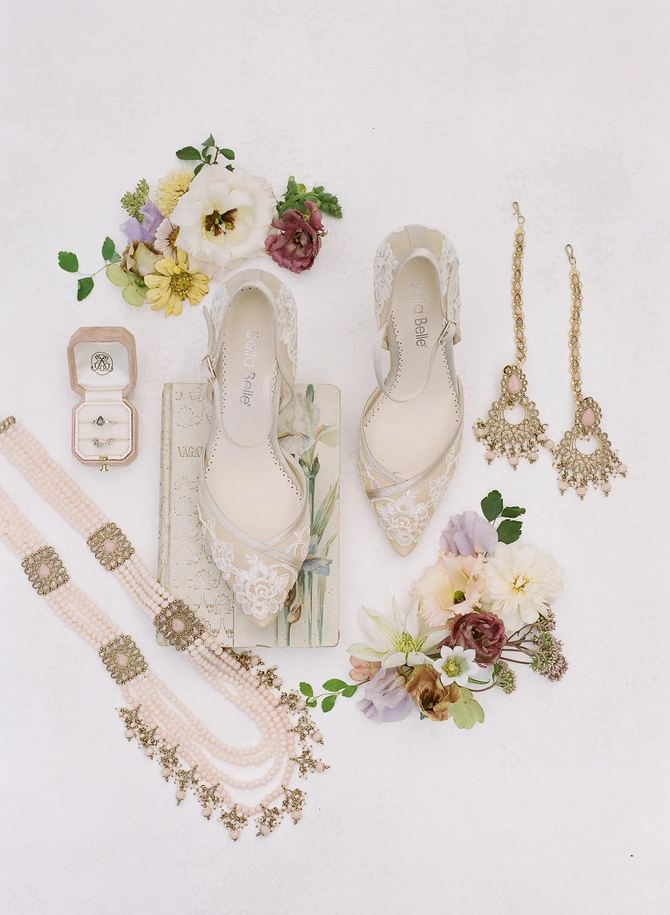 Park Chateau Wedding by Michelle Lange Photography-3.jpg