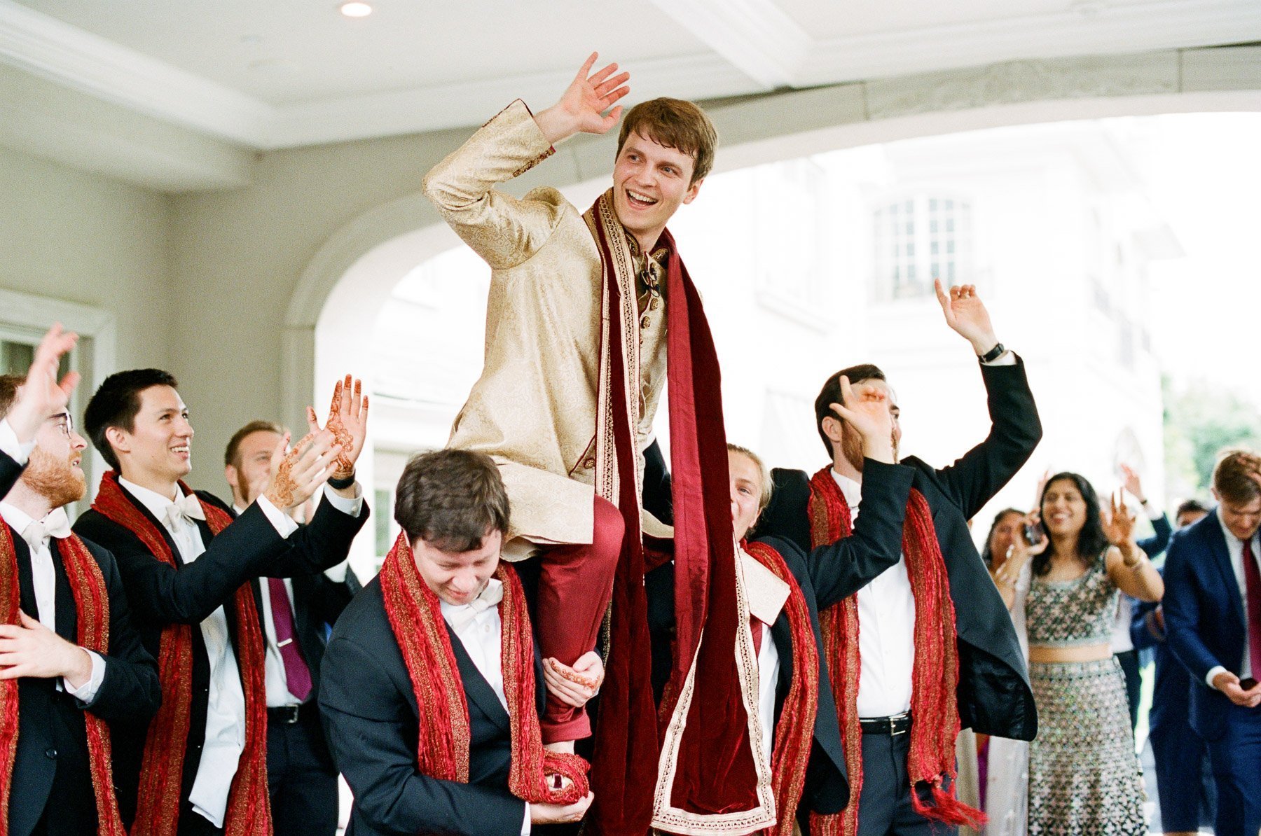 Park Chateau Wedding by Michelle Lange Photography-31.jpg