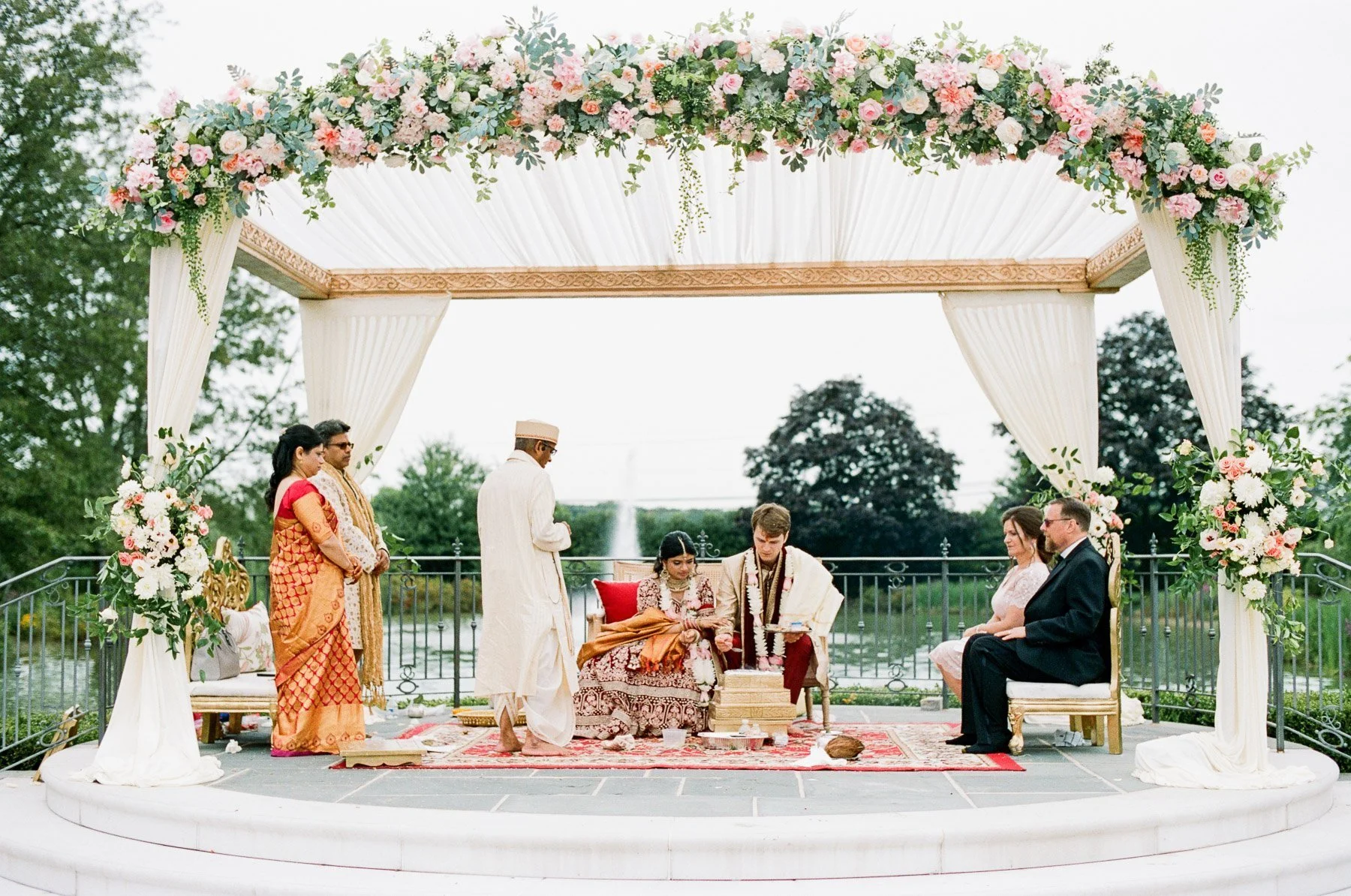 Park Chateau Wedding by Michelle Lange Photography-46.jpg