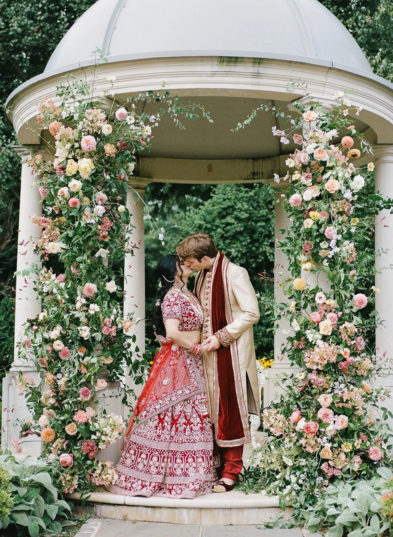 Park Chateau NJ Wedding | Seen on Martha Stewart Weddings | Amorette Events Co