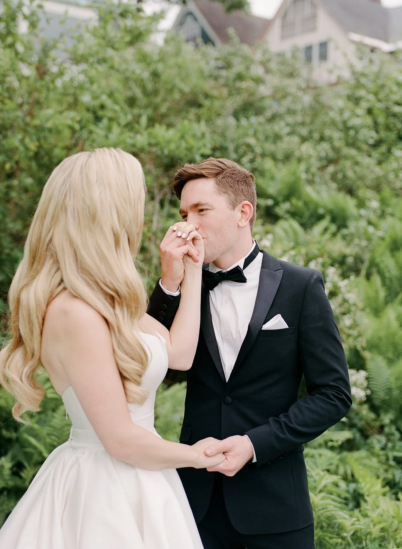 Lake Chautauqua Institution Wedding by Michelle Lange Photography-12.jpg