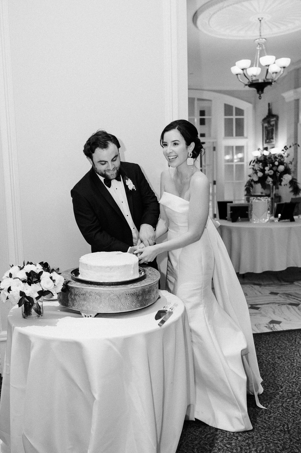 Wadsworth Mansion Wedding by Michelle Lange Photography-80.jpg