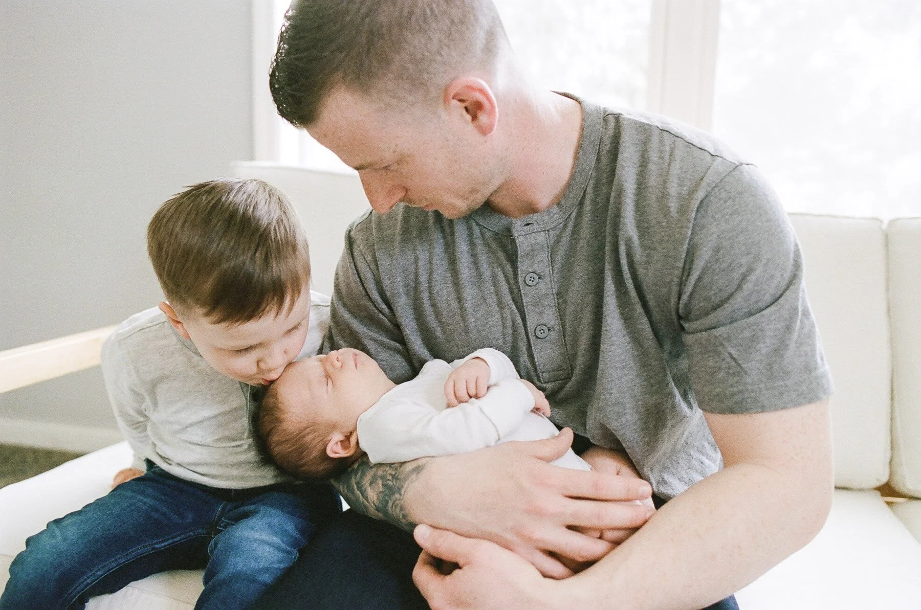 Saratoga Springs NY family and newborn photography by Michelle Lange Photography-15.jpg