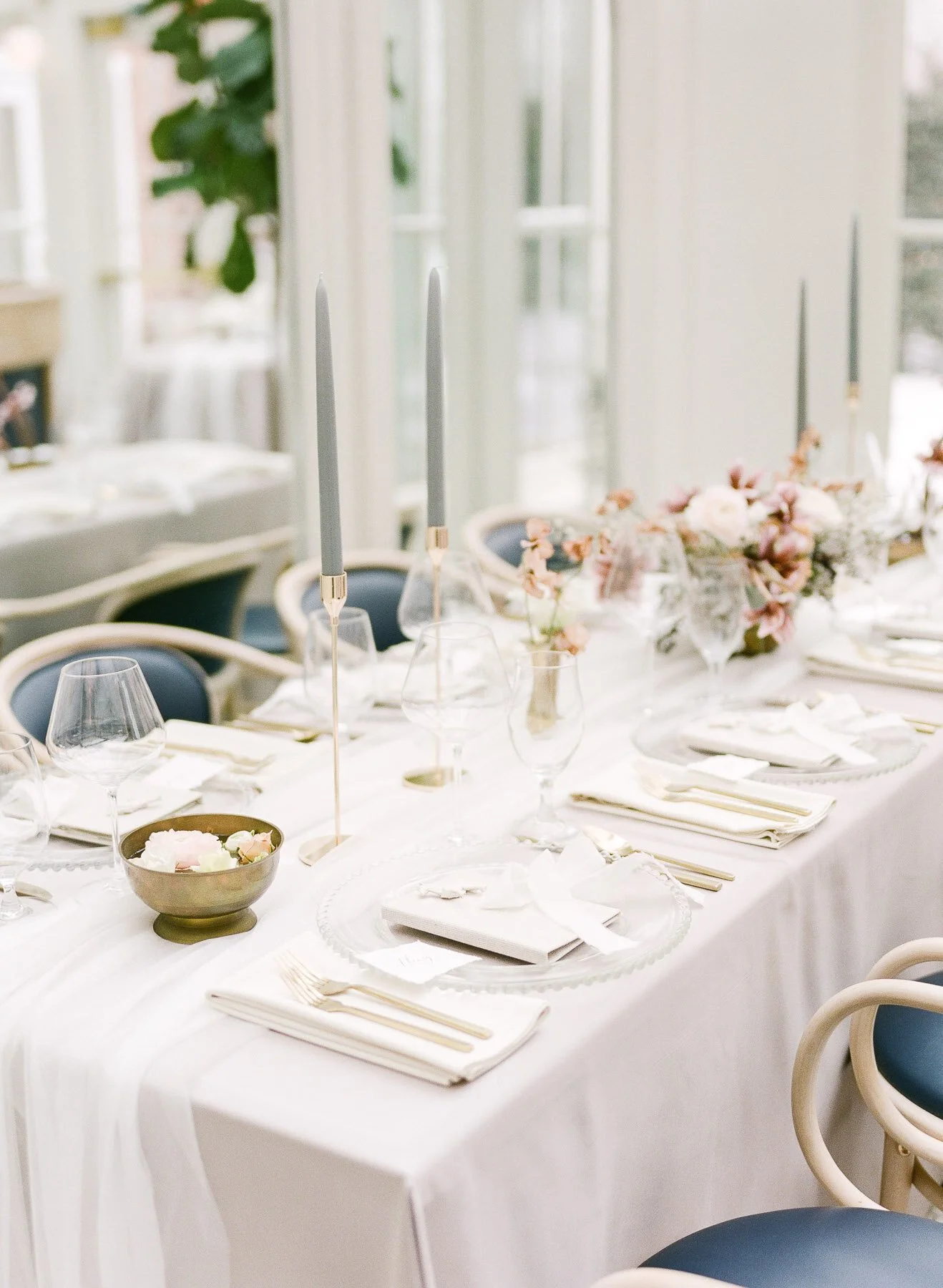 Blue Hen Saratoga Wedding Editorial by Michelle Lange Photography-20.jpg