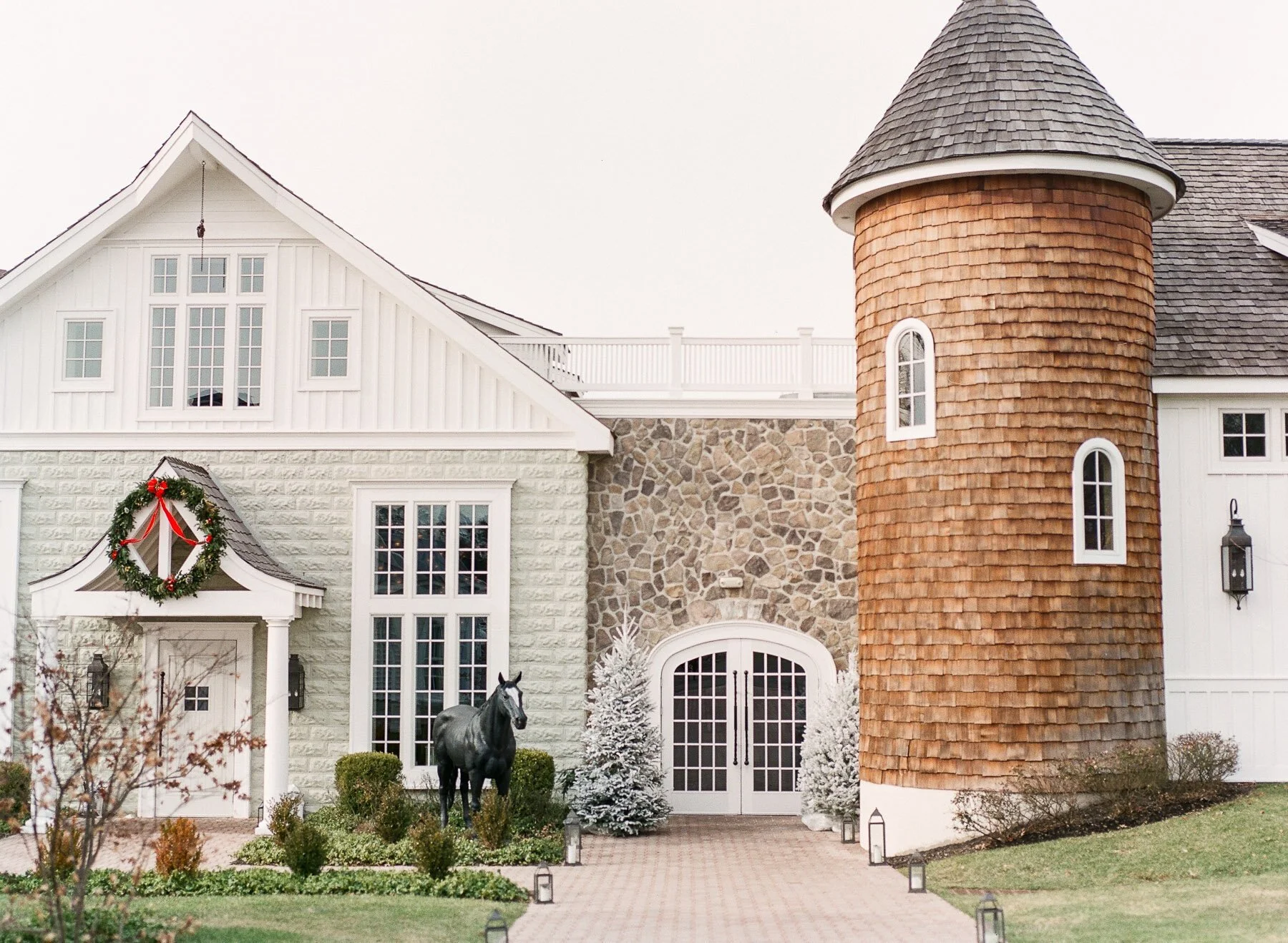 Ryland Inn Coach House Winter Wedding 