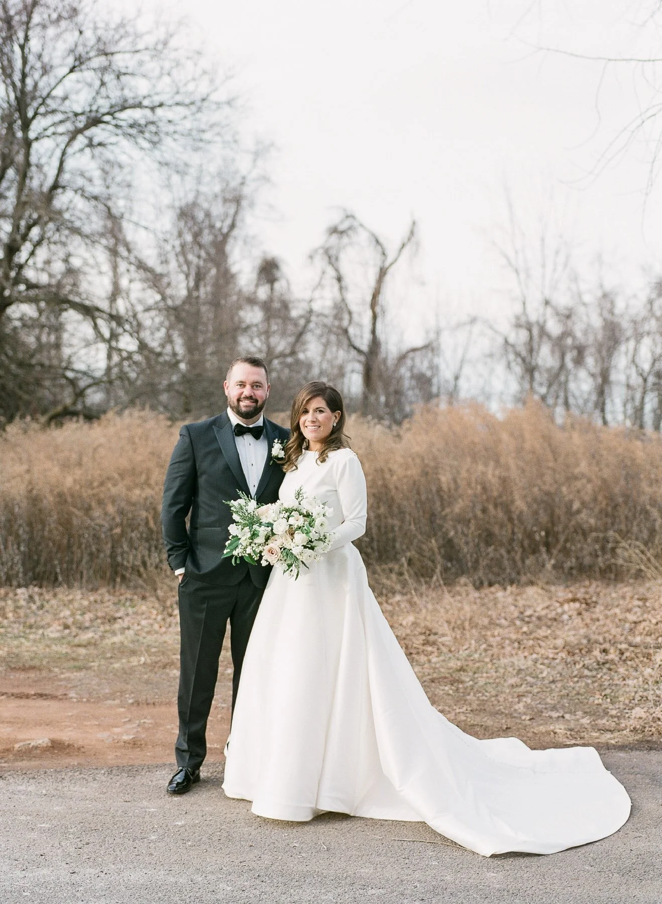 Ryland Inn Winter Wedding by Michelle Lange Photography-27.jpg