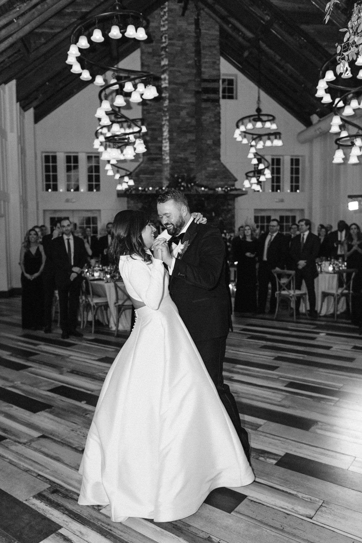 Ryland Inn Winter Wedding by Michelle Lange Photography-62.jpg