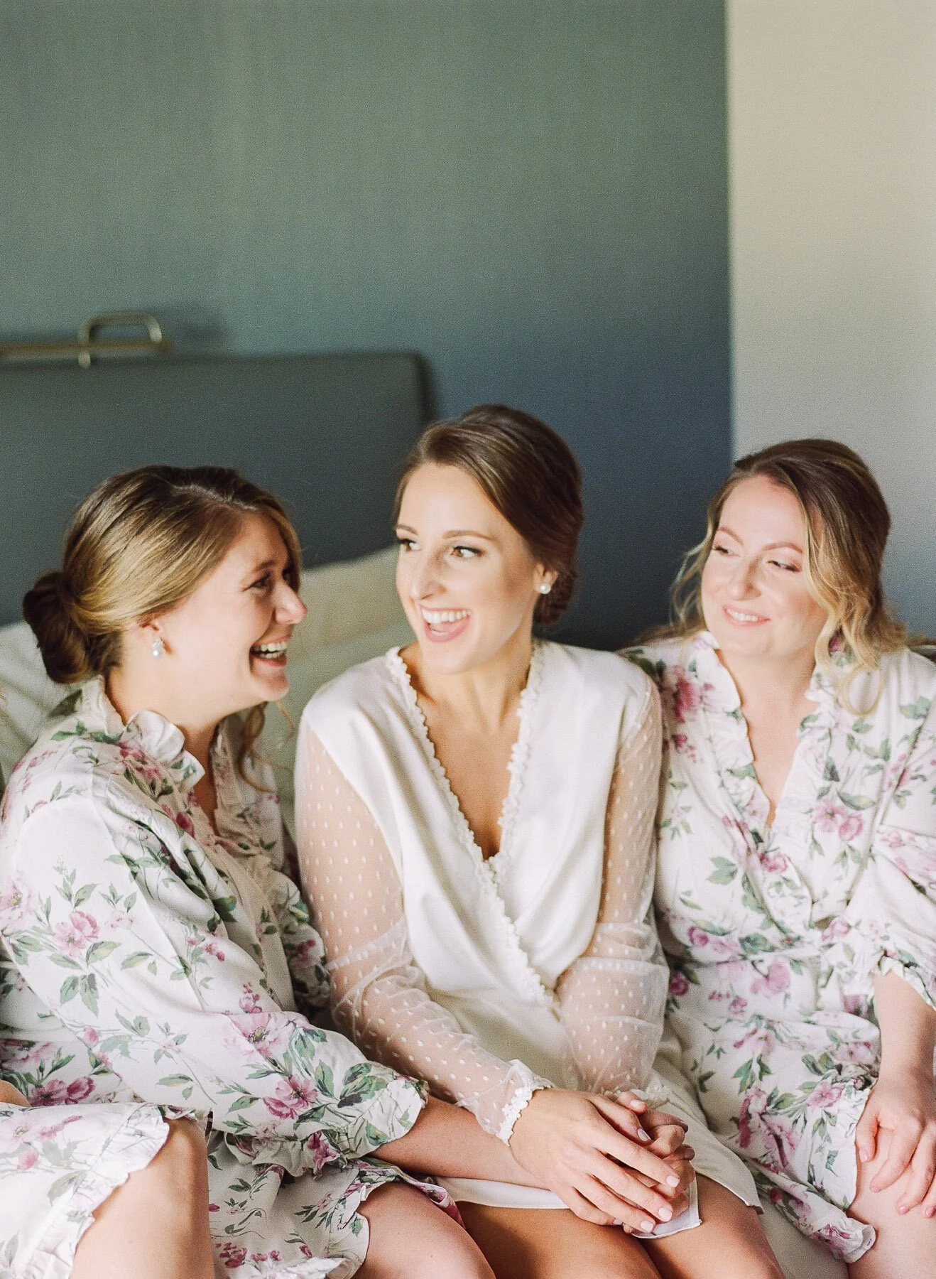 Ryland Inn Grand Ballroom Fall Wedding by Michelle Lange Photography-11.jpg