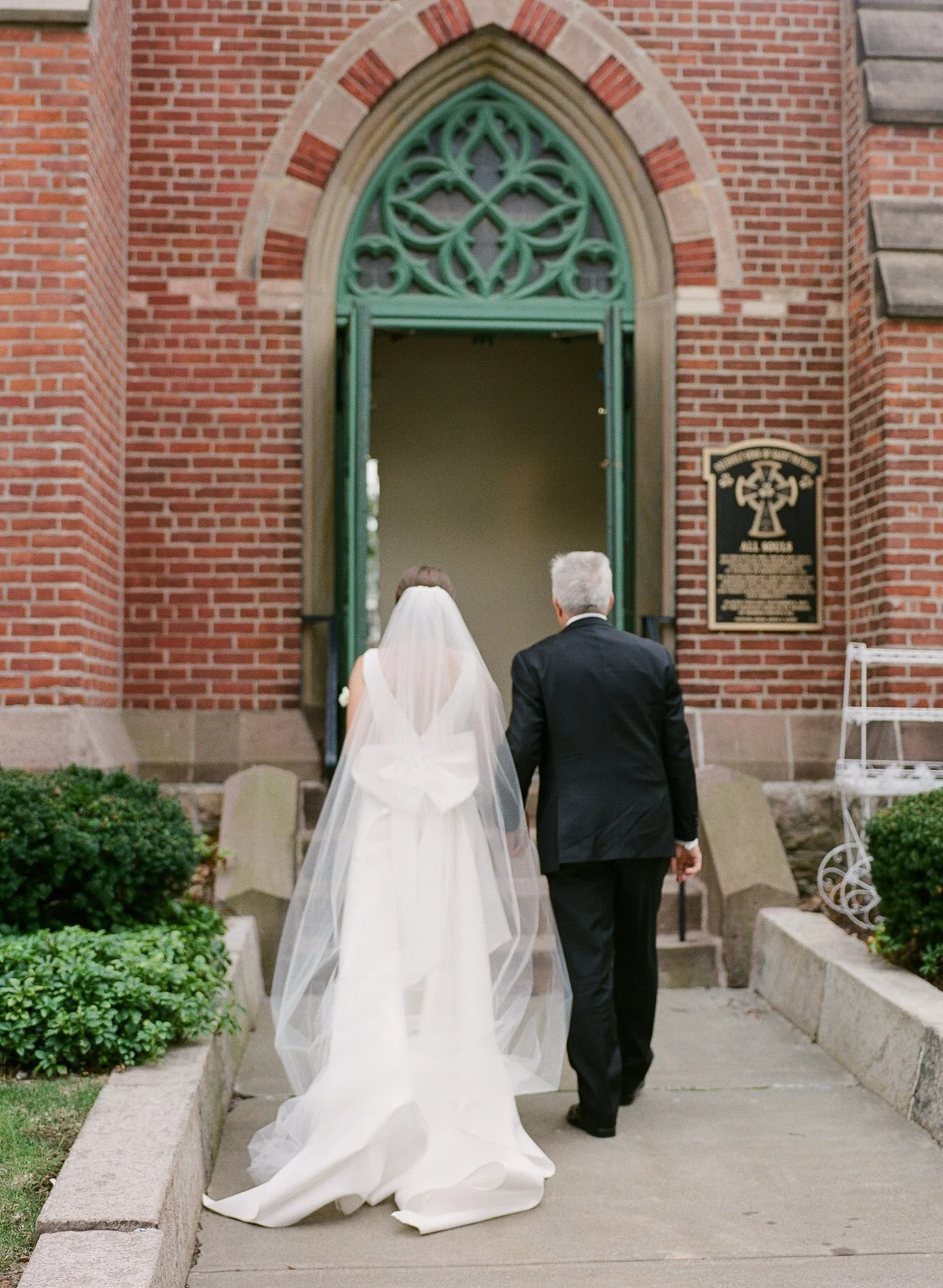Ryland Inn Grand Ballroom Fall Wedding by Michelle Lange Photography-30.jpg