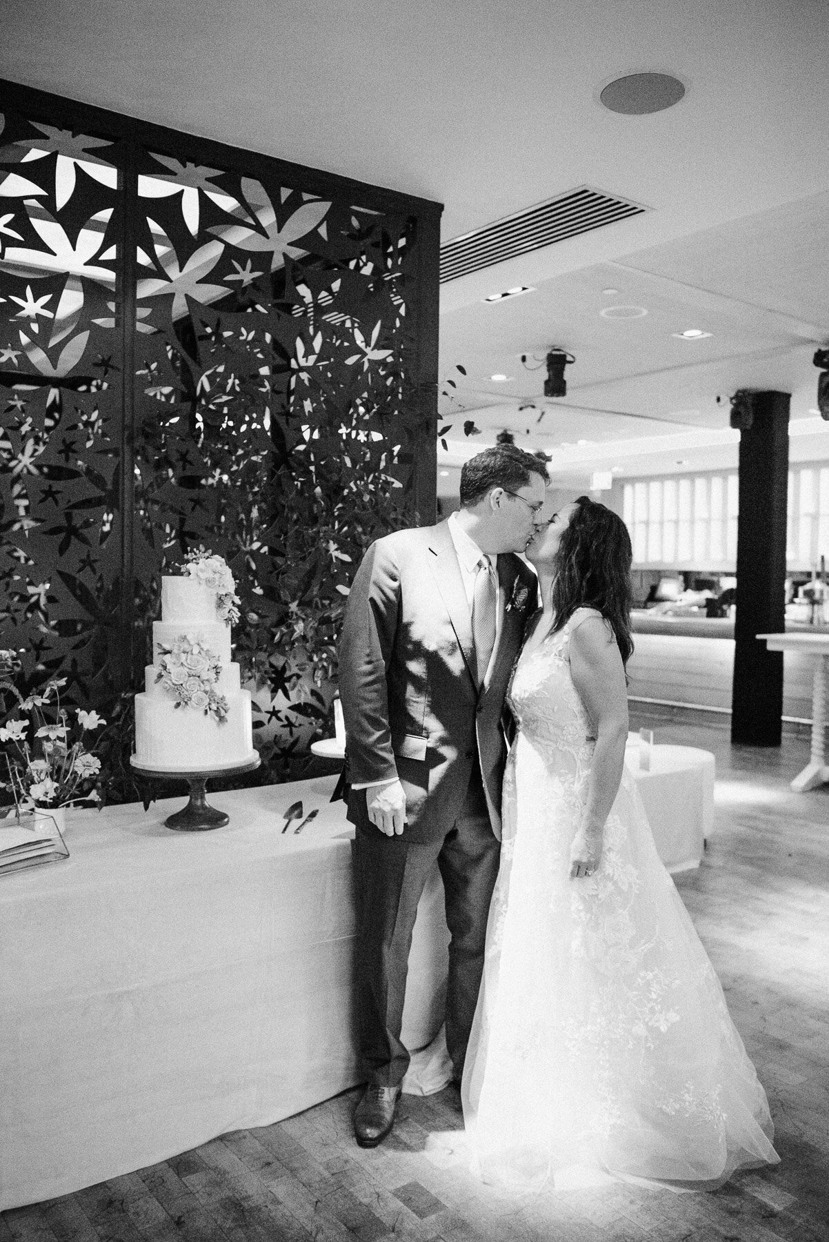 Avenue Long Branch Wedding by Michelle Lange Photography-62.jpg