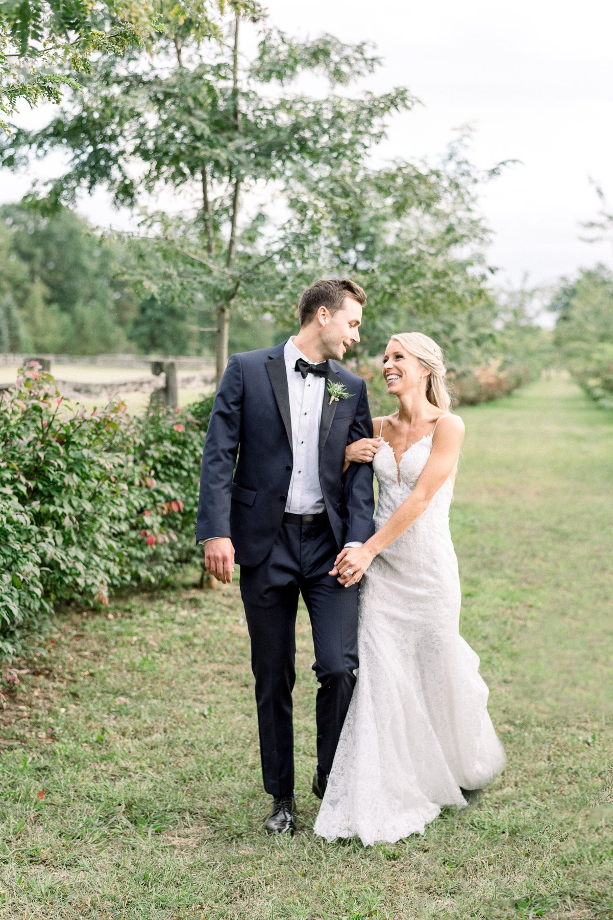 Private Island Upstate NY Wedding by Michelle Lange Photography-58.jpg