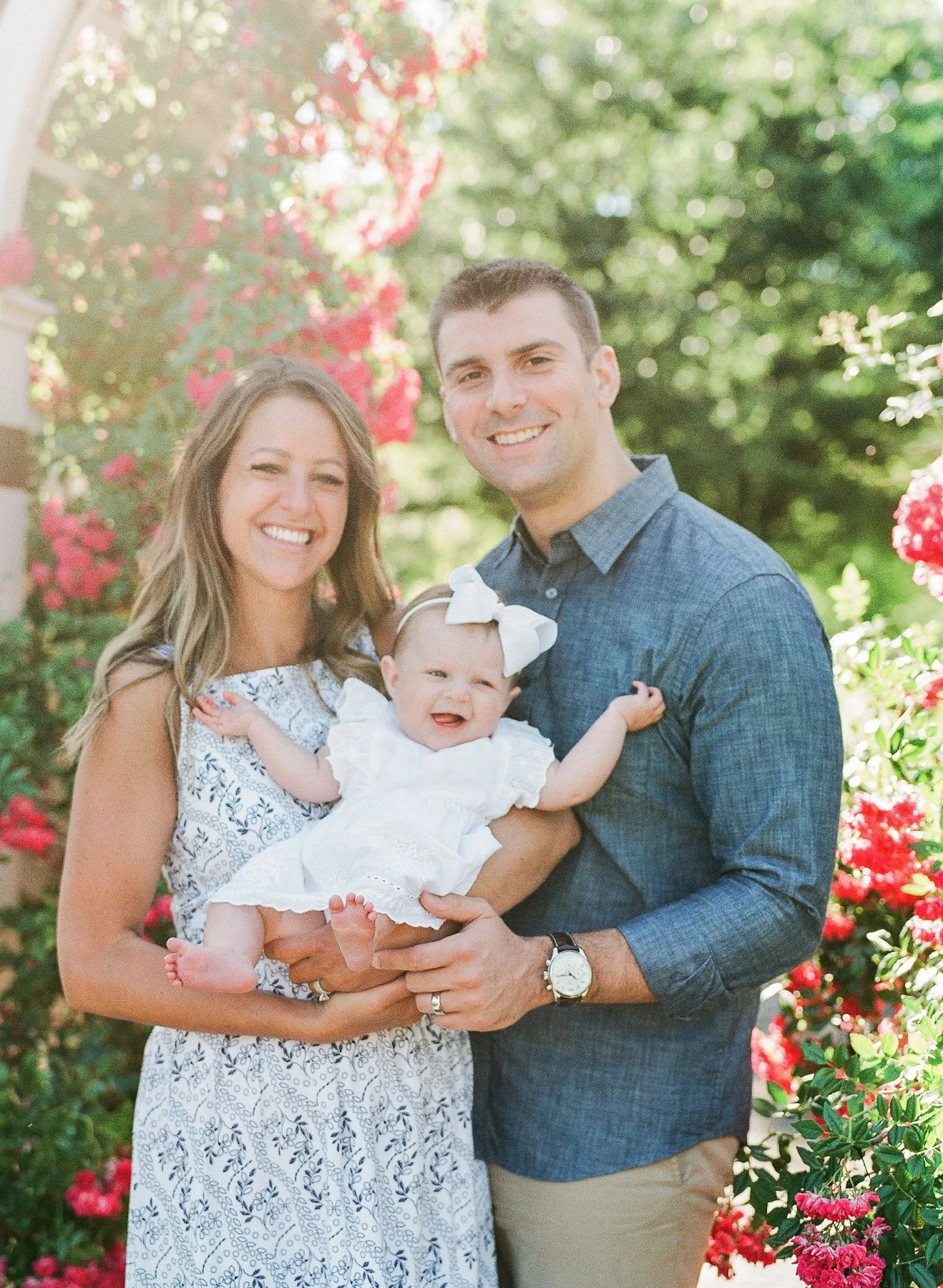 Schenectady Rose Garden NY Family Photographer