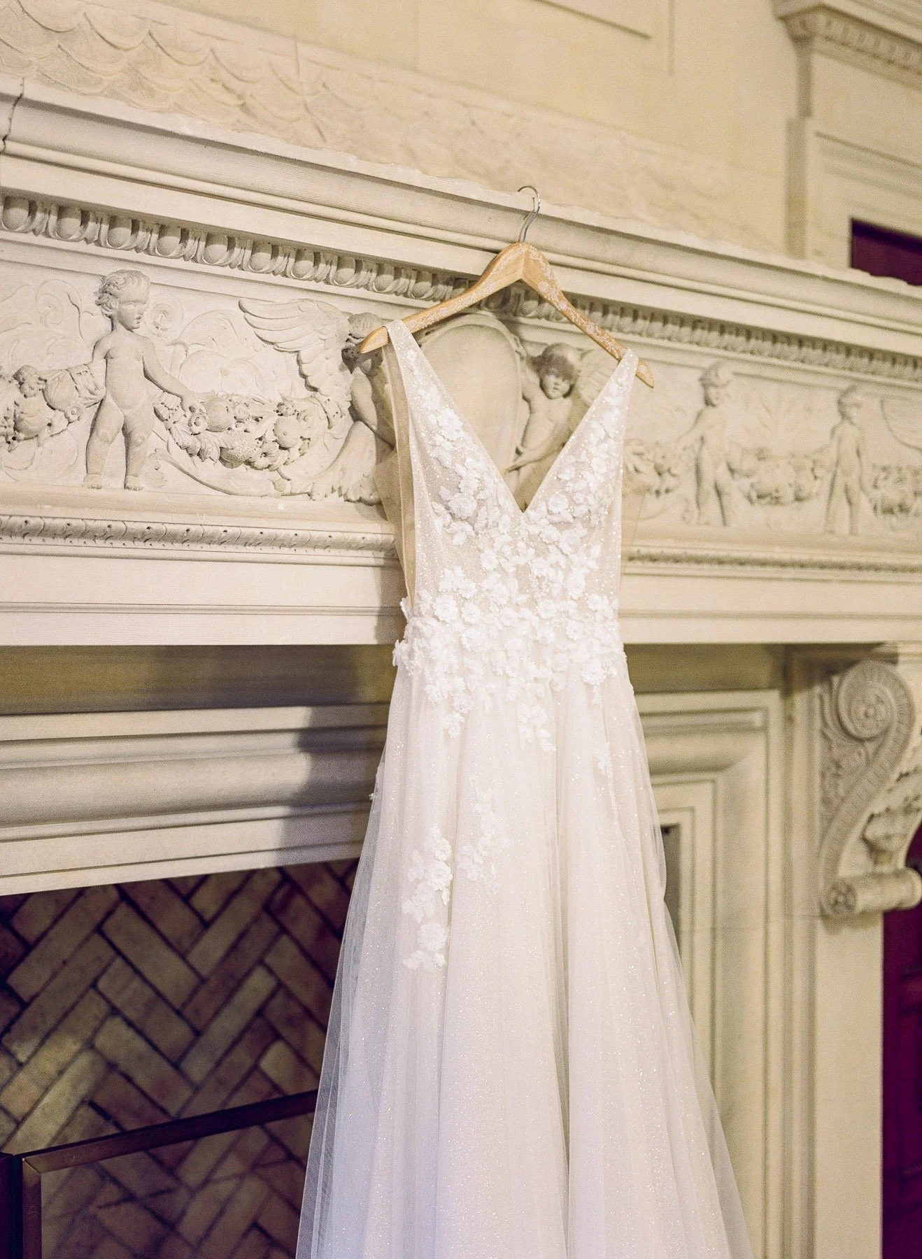 Maison Signore Kleinfelds wedding dress at NJ Wedding