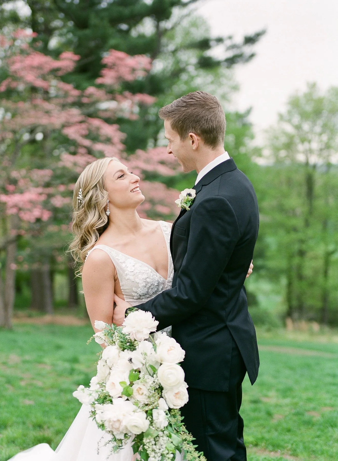 Gorgeous couple at Natirar Mansion wedding