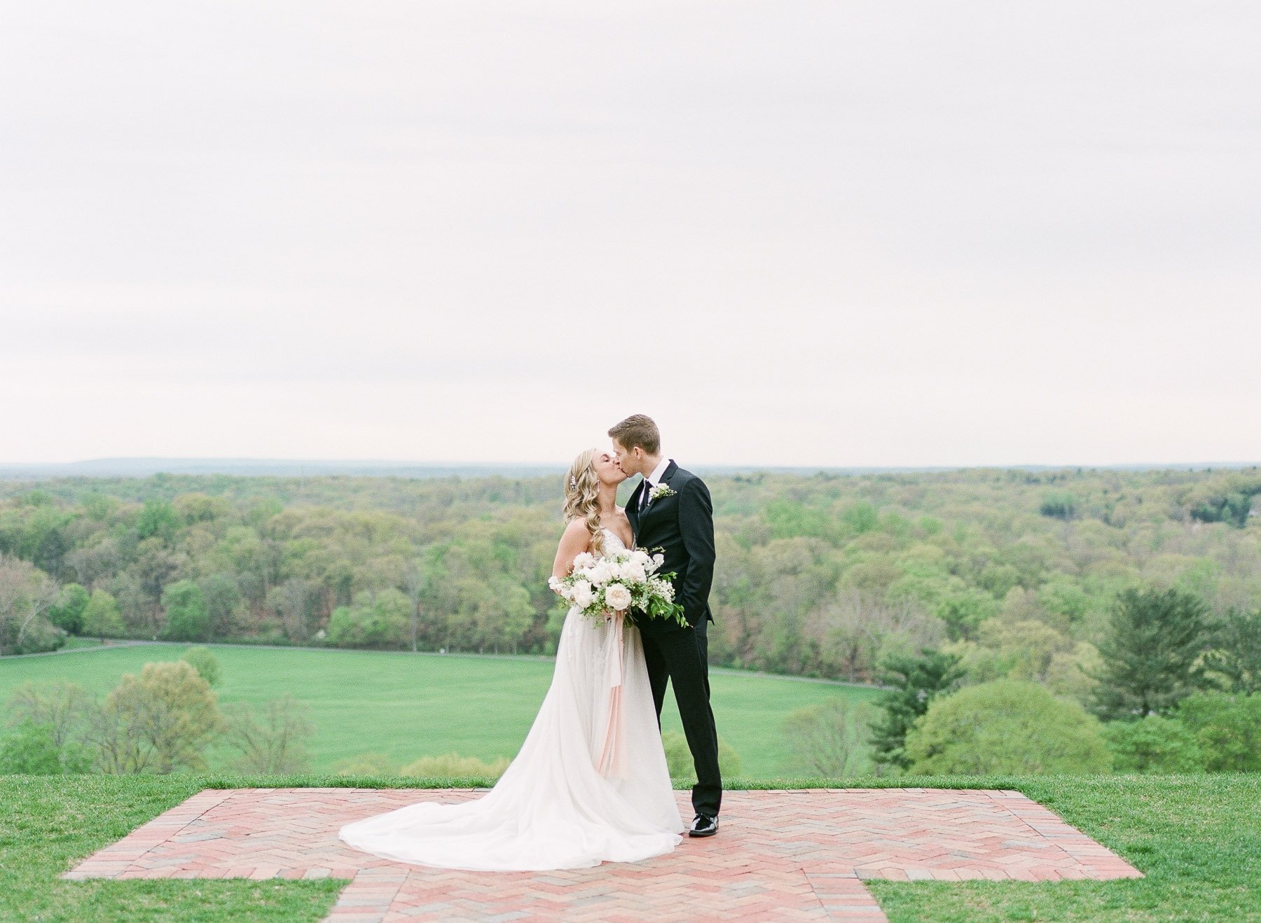 Natirar Mansion Wedding by Michelle Lange Photographer-18.jpg