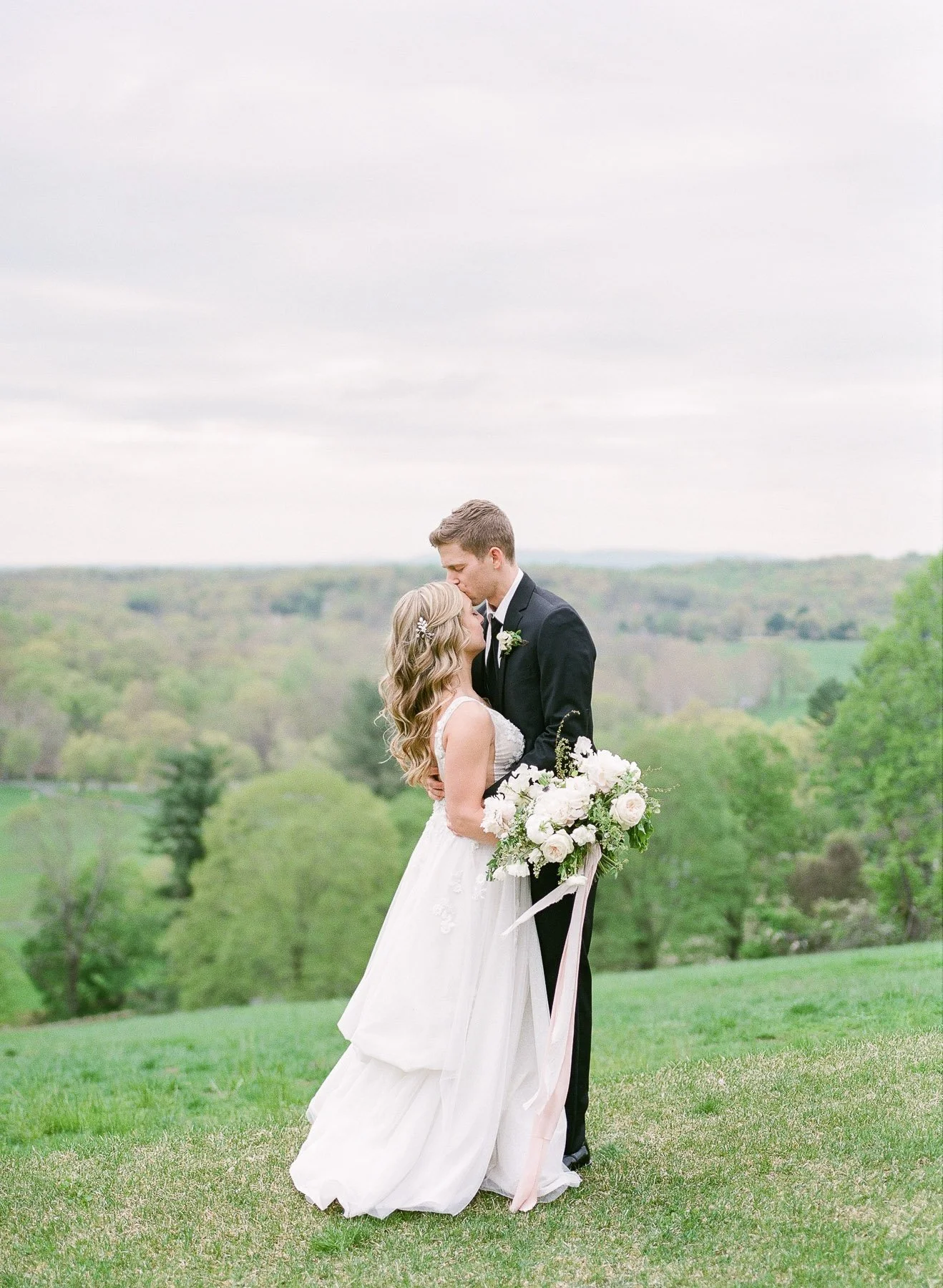 Natirar Mansion Wedding by Michelle Lange Photographer-30.jpg
