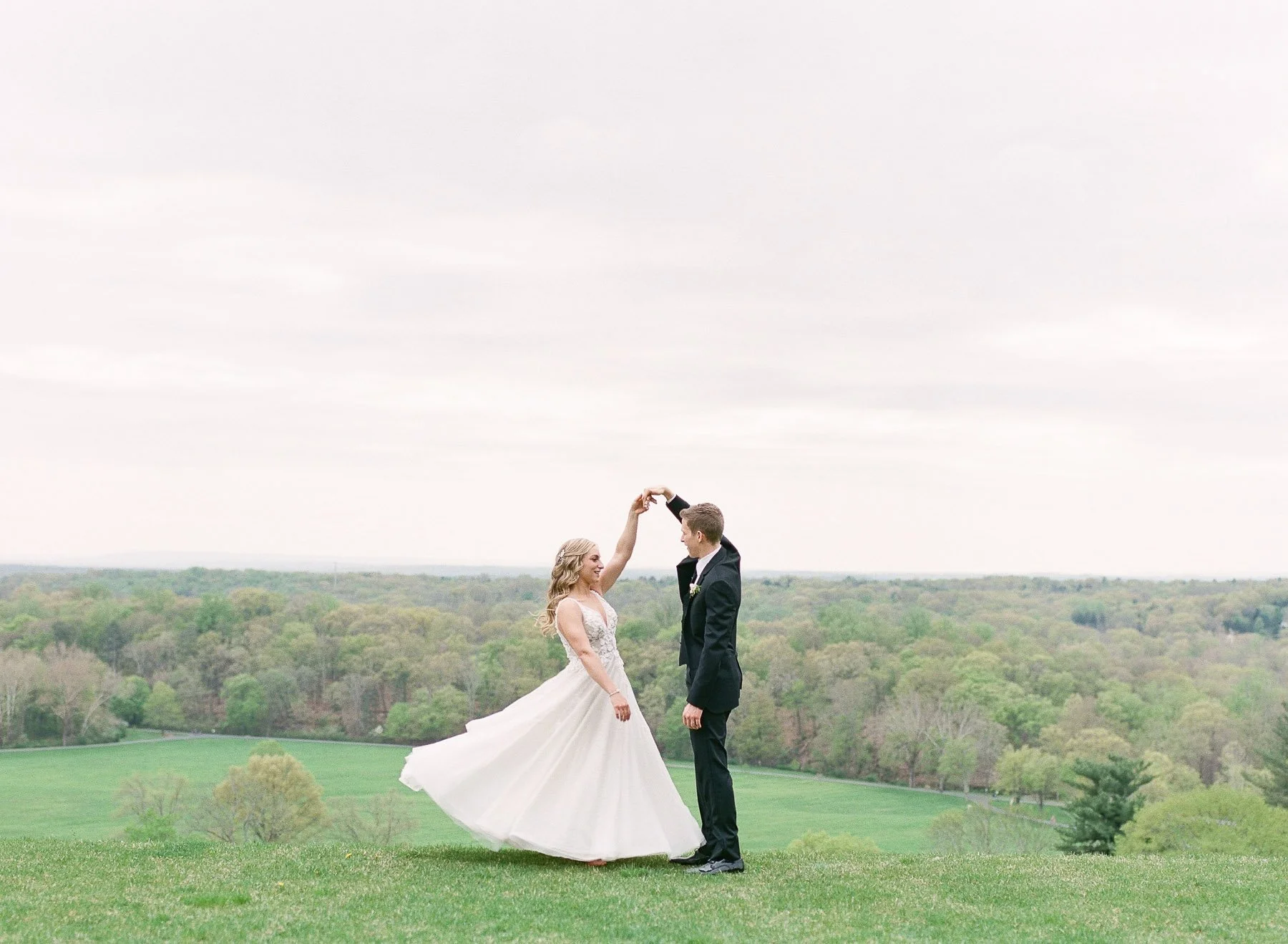 Natirar Mansion Wedding by Michelle Lange Photographer-29.jpg