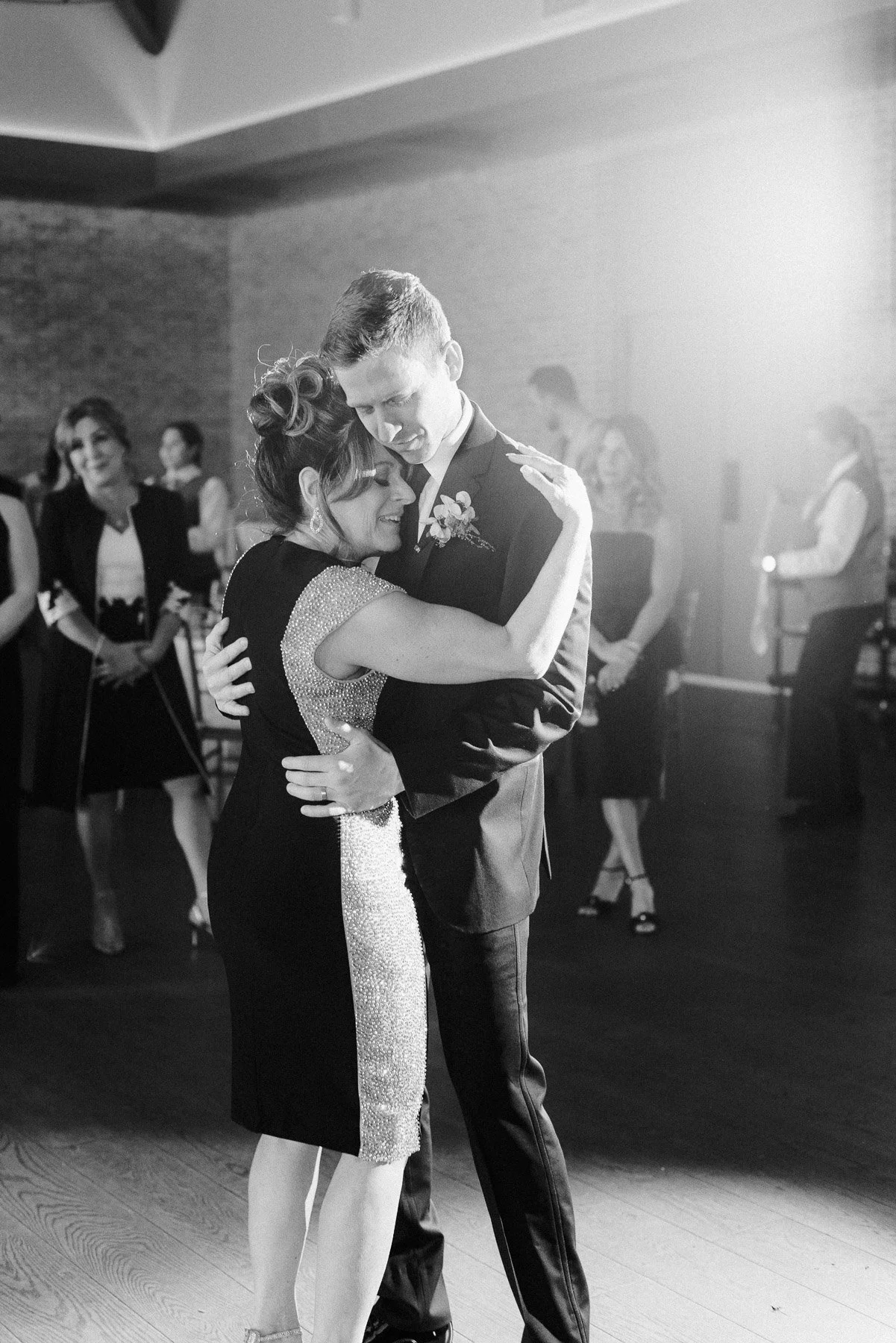 Natirar Mansion Wedding by Michelle Lange Photographer-66.jpg