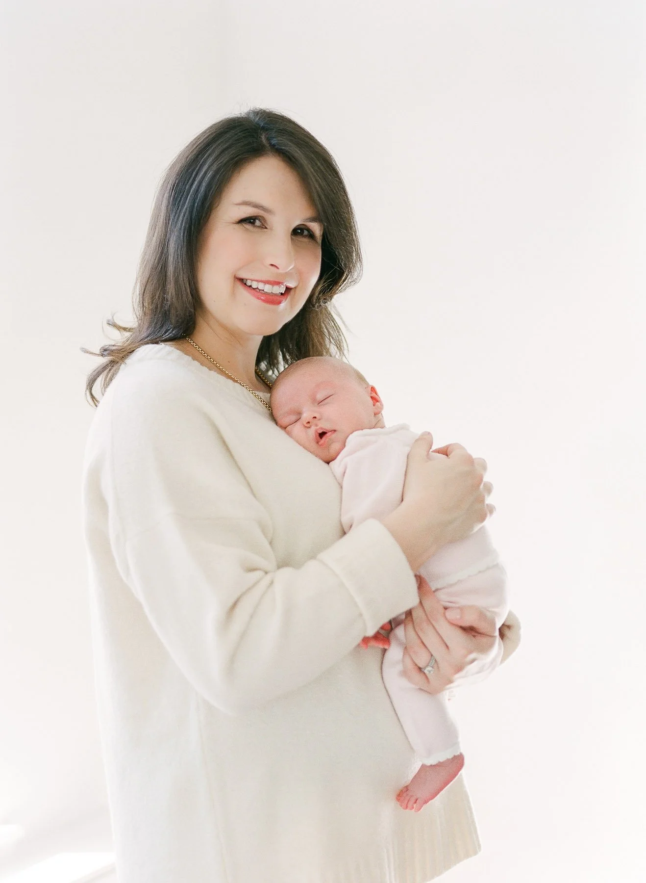 Film newborn photographer in Manhattan