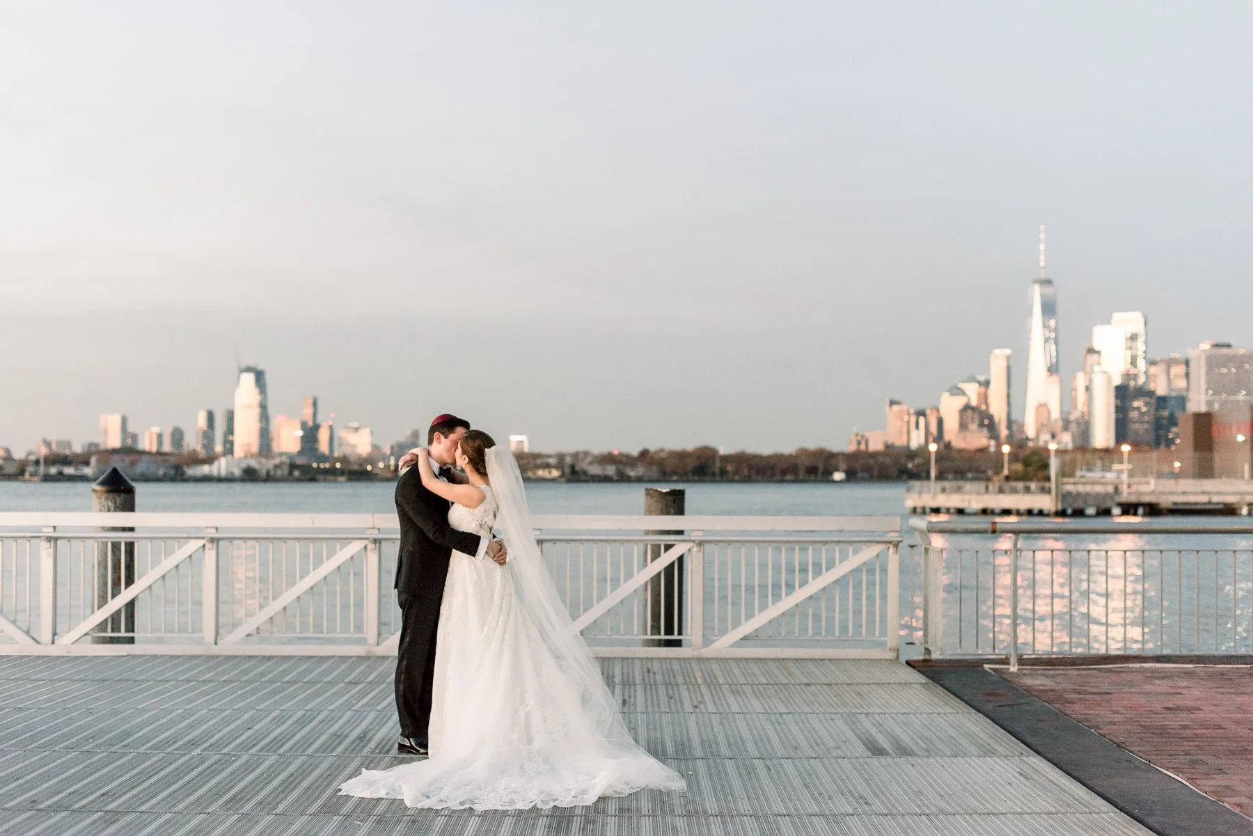 Liberty Warehouse Brooklyn Wedding-37.jpg