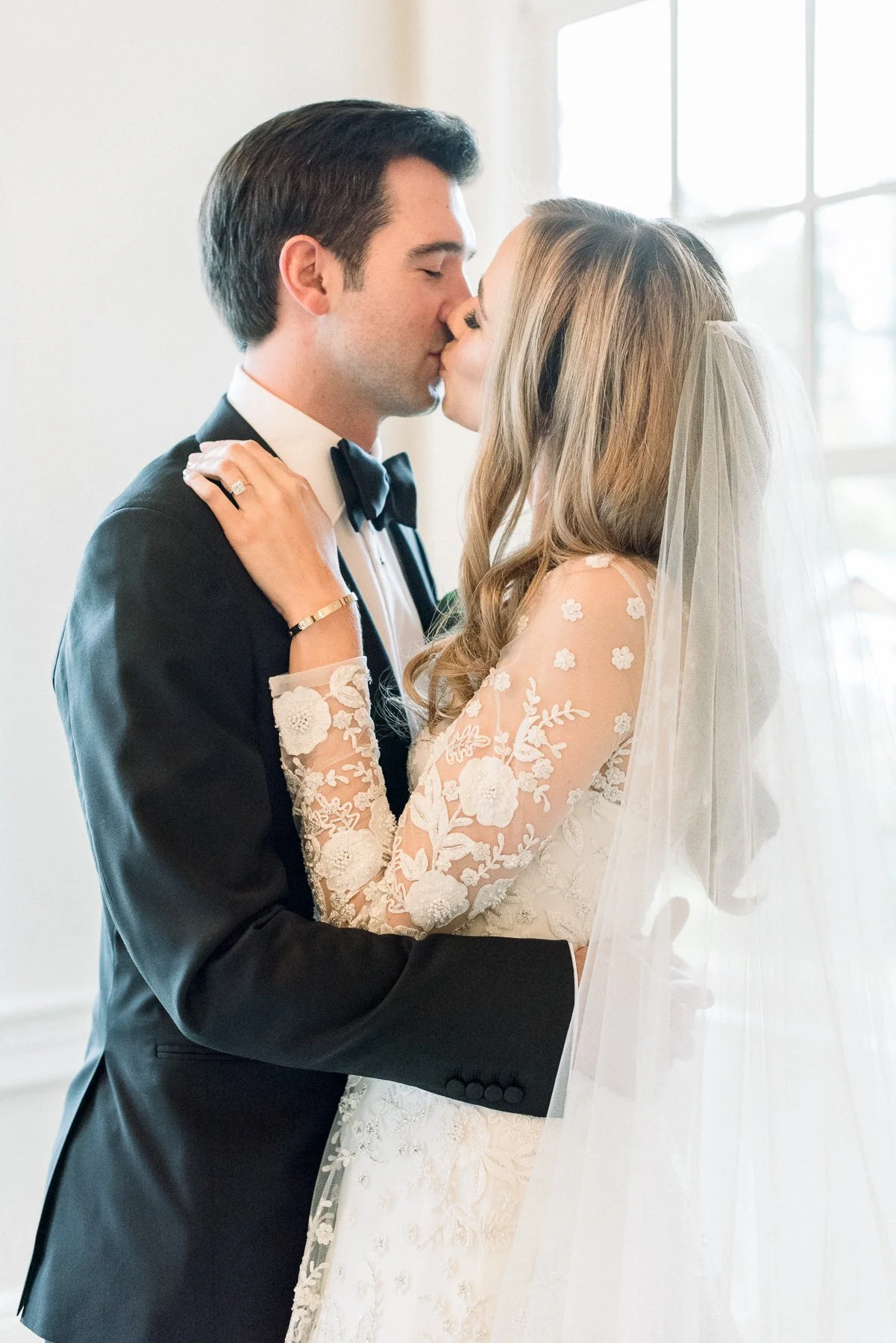 Apawamis Club Wedding-28.jpg