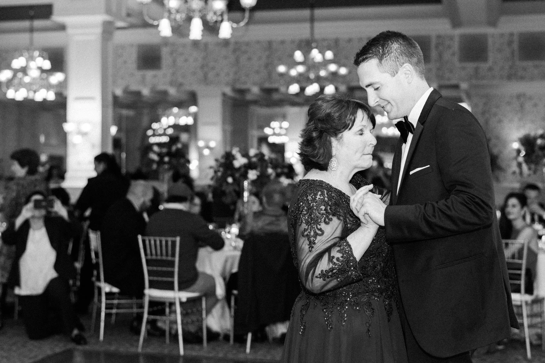 Inn at Erlowest wedding reception in Lake George, NY