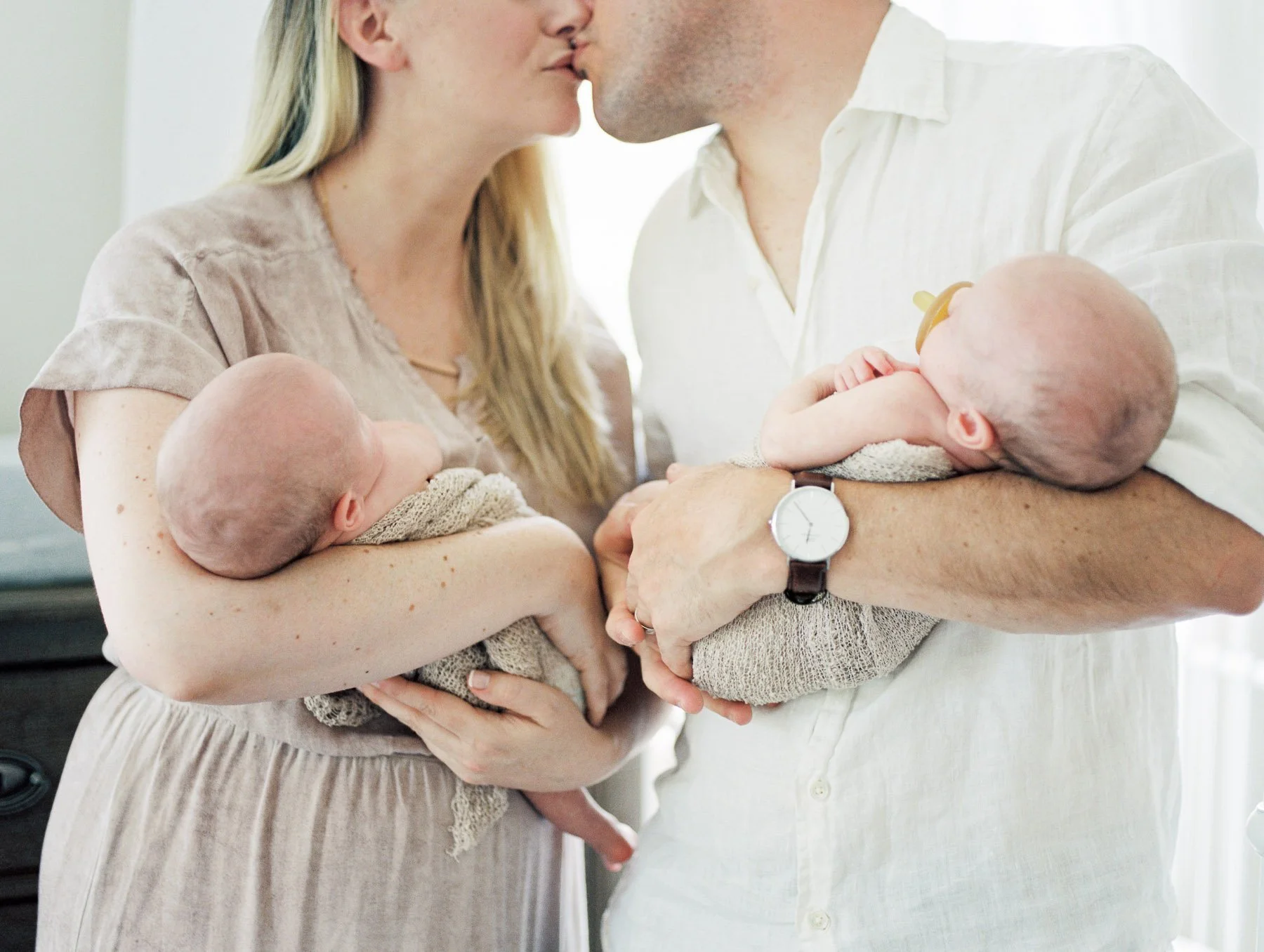 New Jersey New York Twin Newborn Photographer-1.jpg