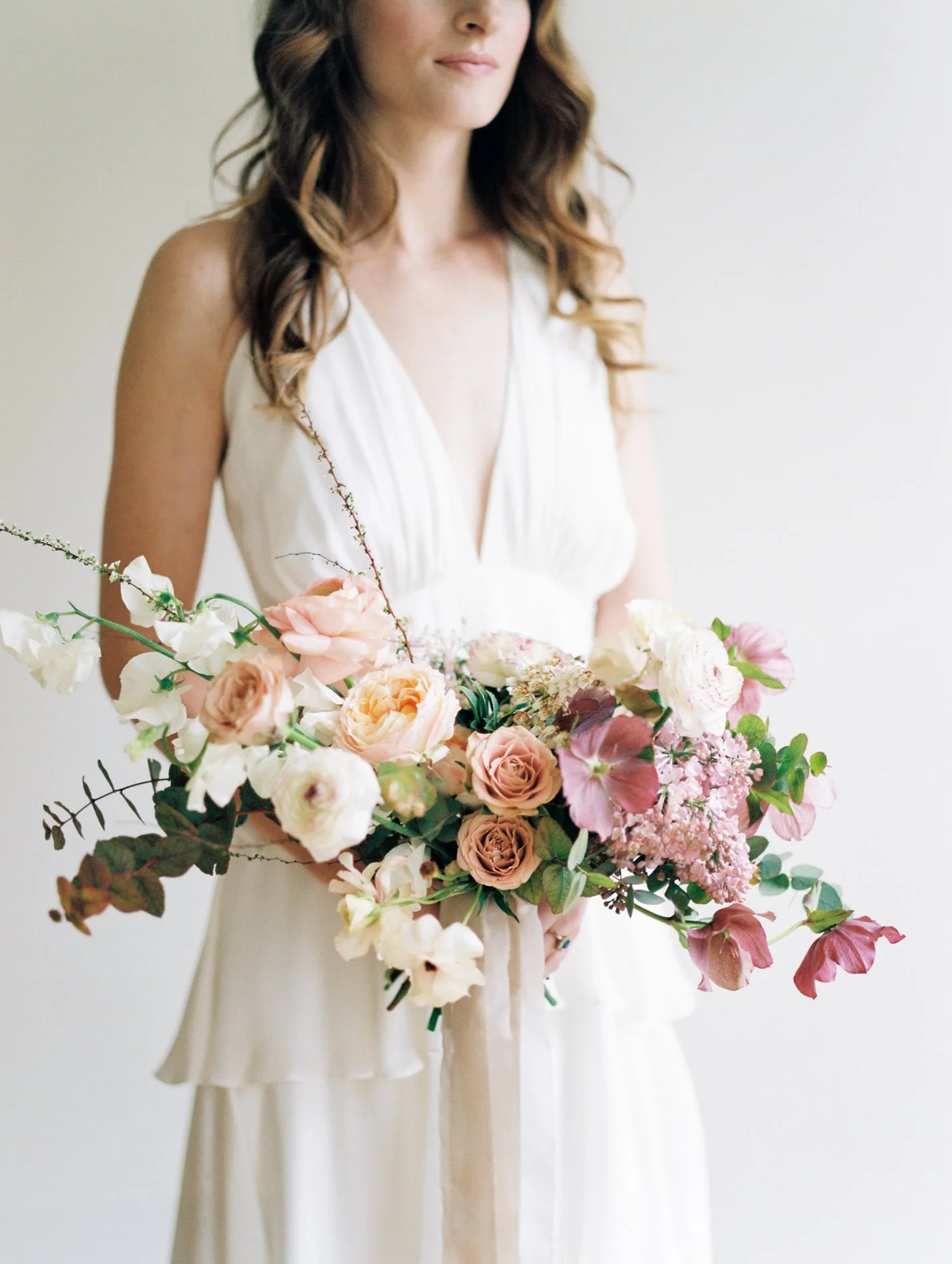 Alexandra Grecco wedding gown and Ava Flora bouquet
