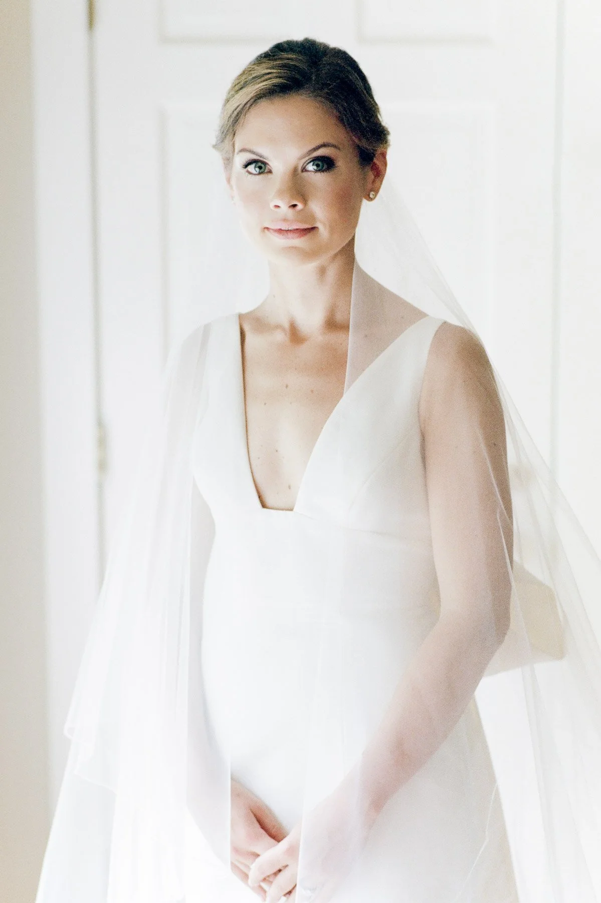 Manchester Vermont Wedding Bride Wearing Carolina Herrera