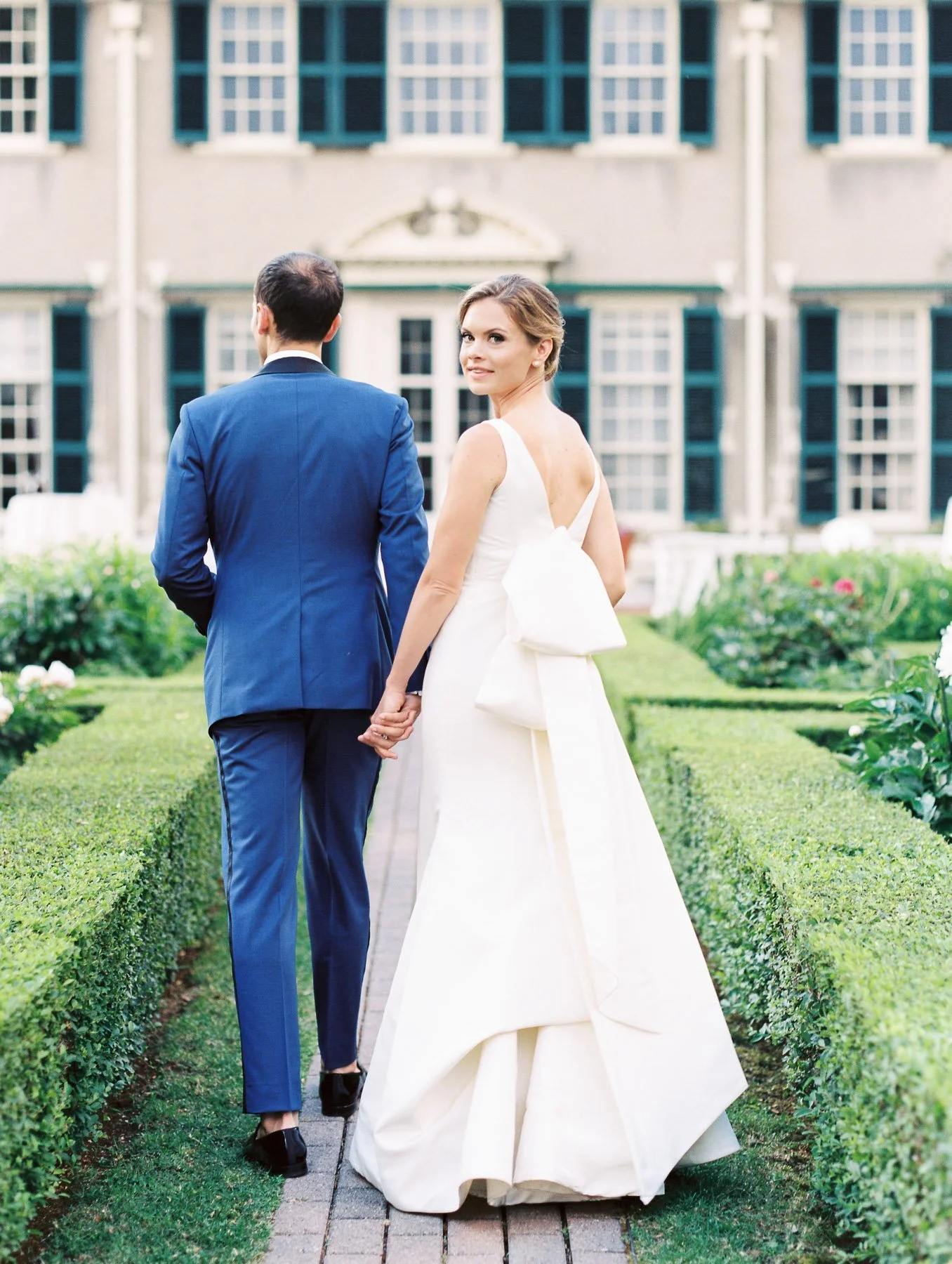 Manchester Vermont Wedding Stunning Bride with Groom