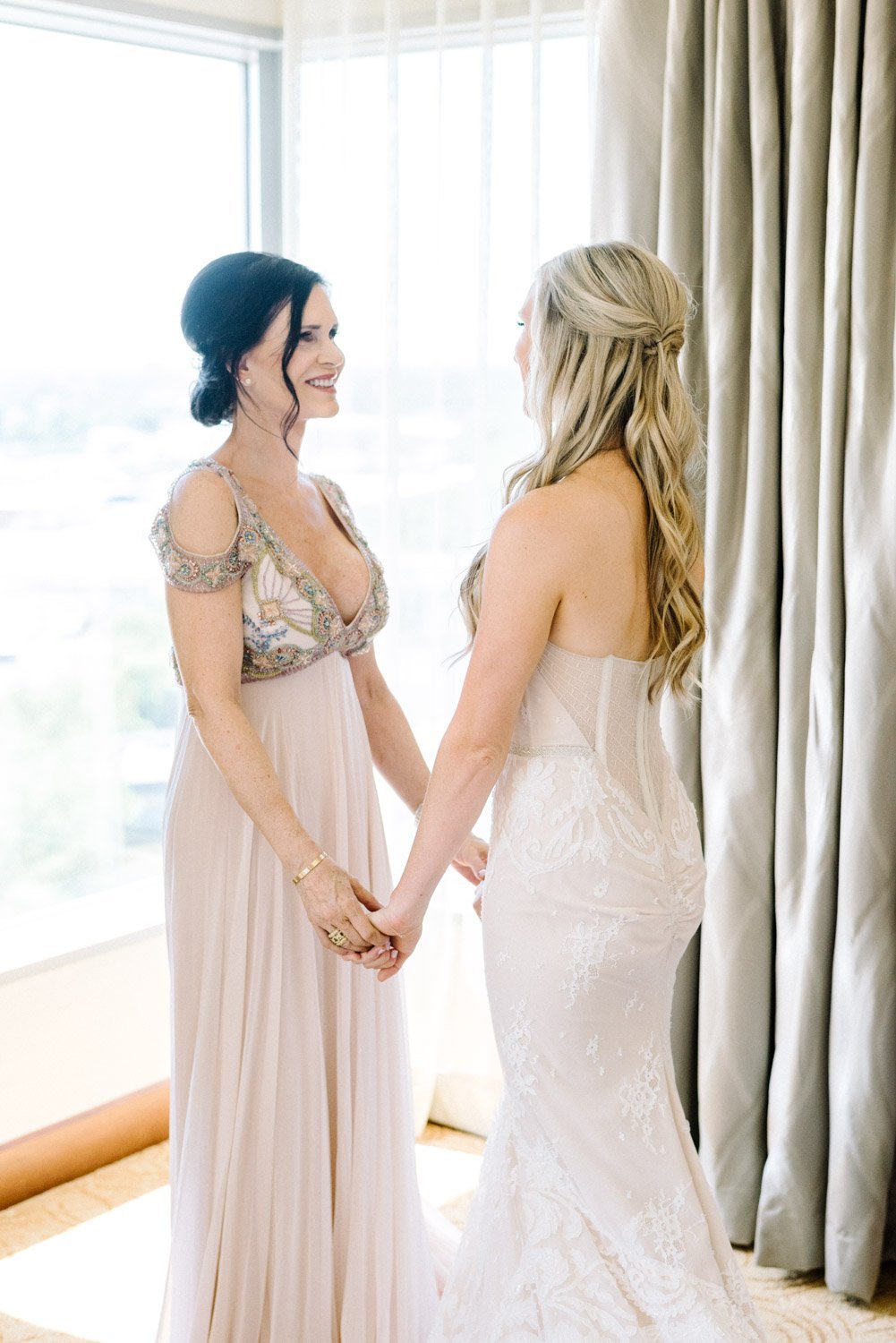 Grand Rapids Michigan Wedding by Michelle Lange Photography-10.jpg