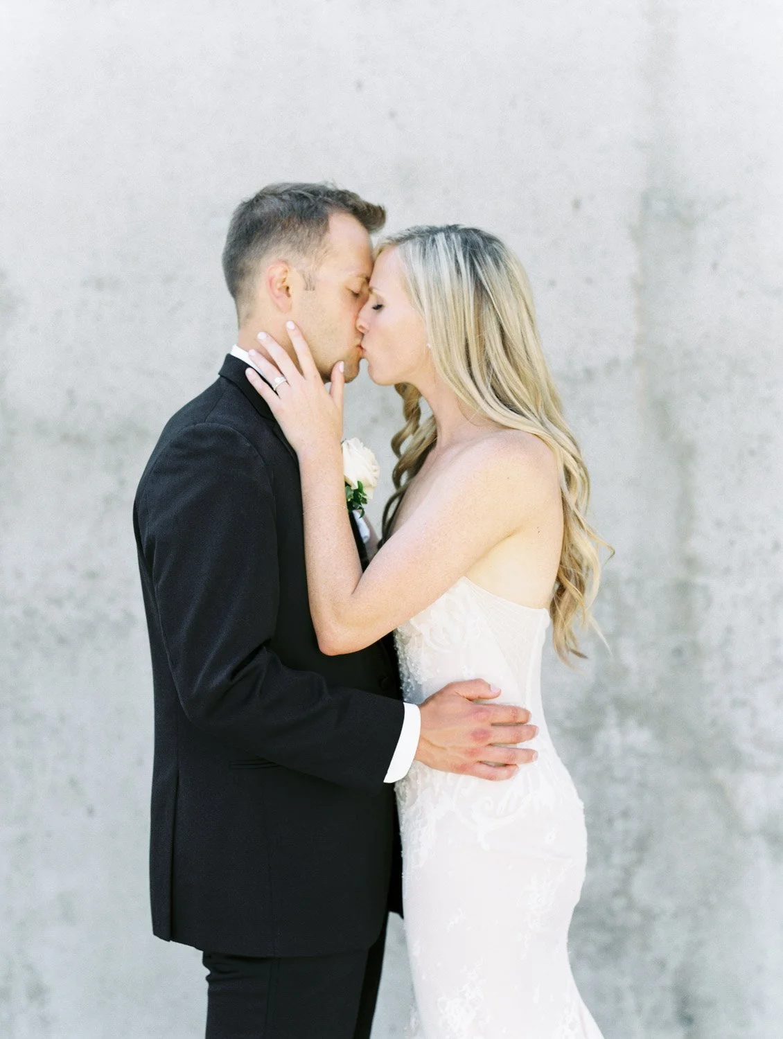 Grand Rapids Michigan Wedding by Michelle Lange Photography-36.jpg