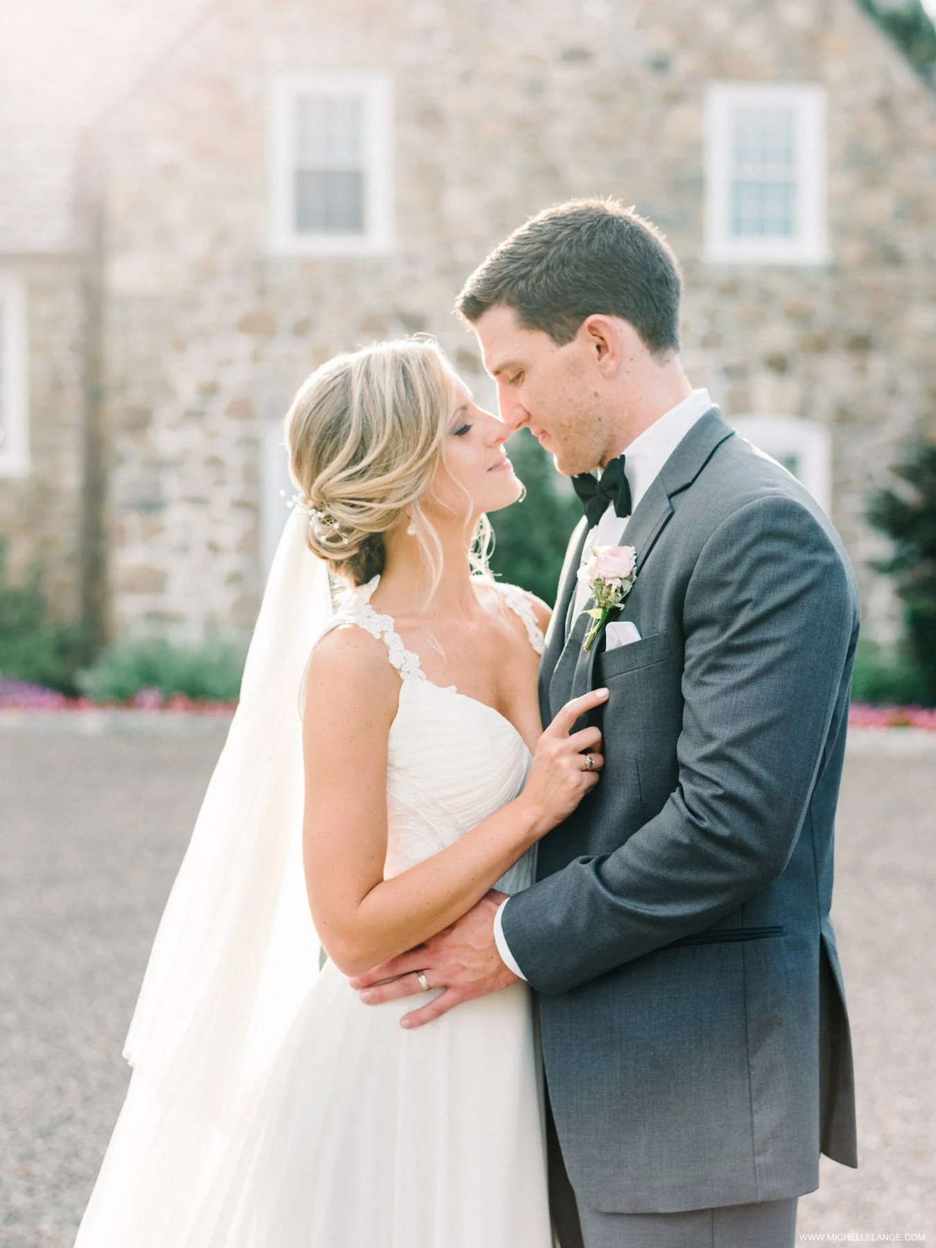 NJ Wedding Photographer at Fiddlers Elbow Country Club in Bedminster, NJ