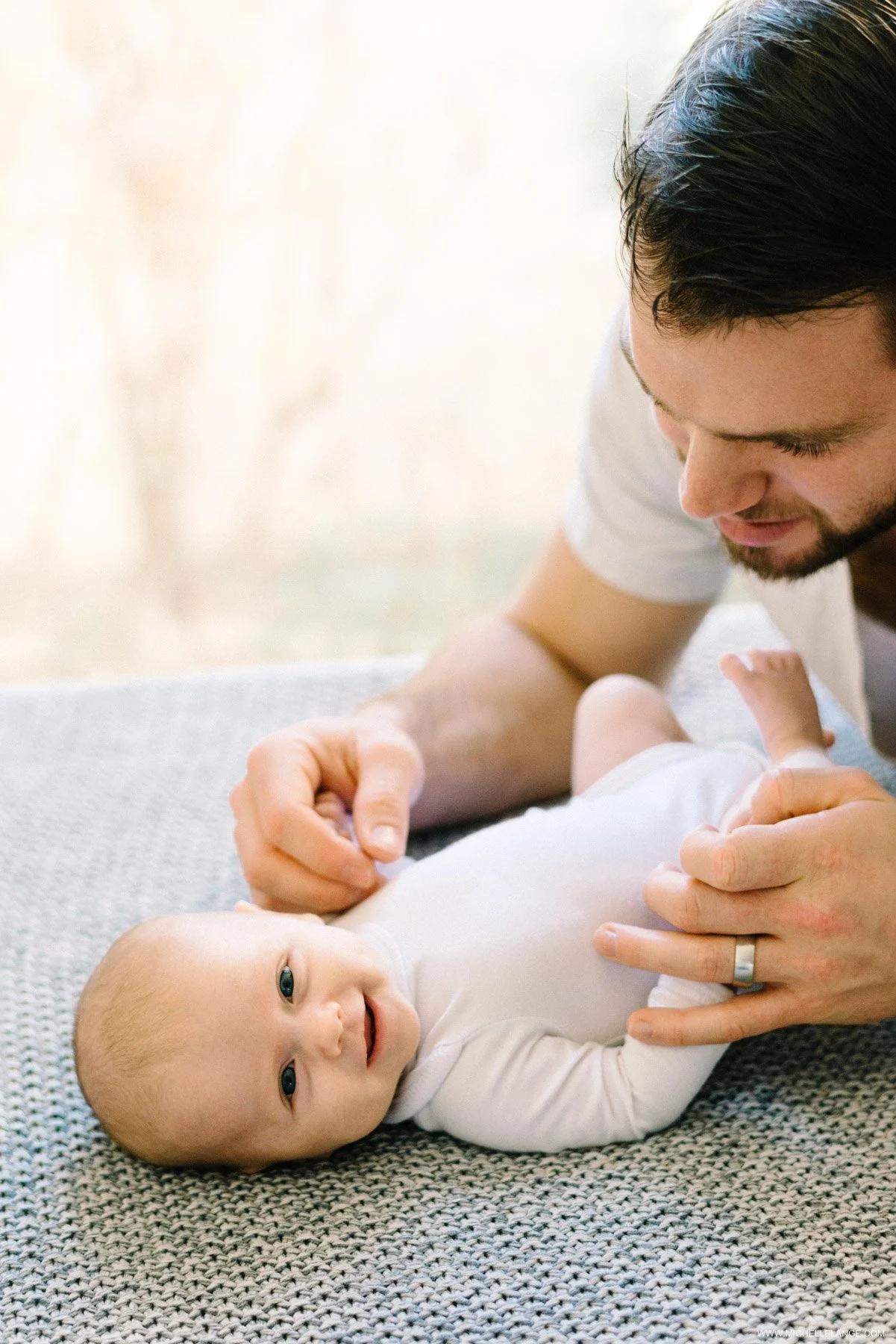 Newborn Lifestyle Photographer in Germany and New Jersey