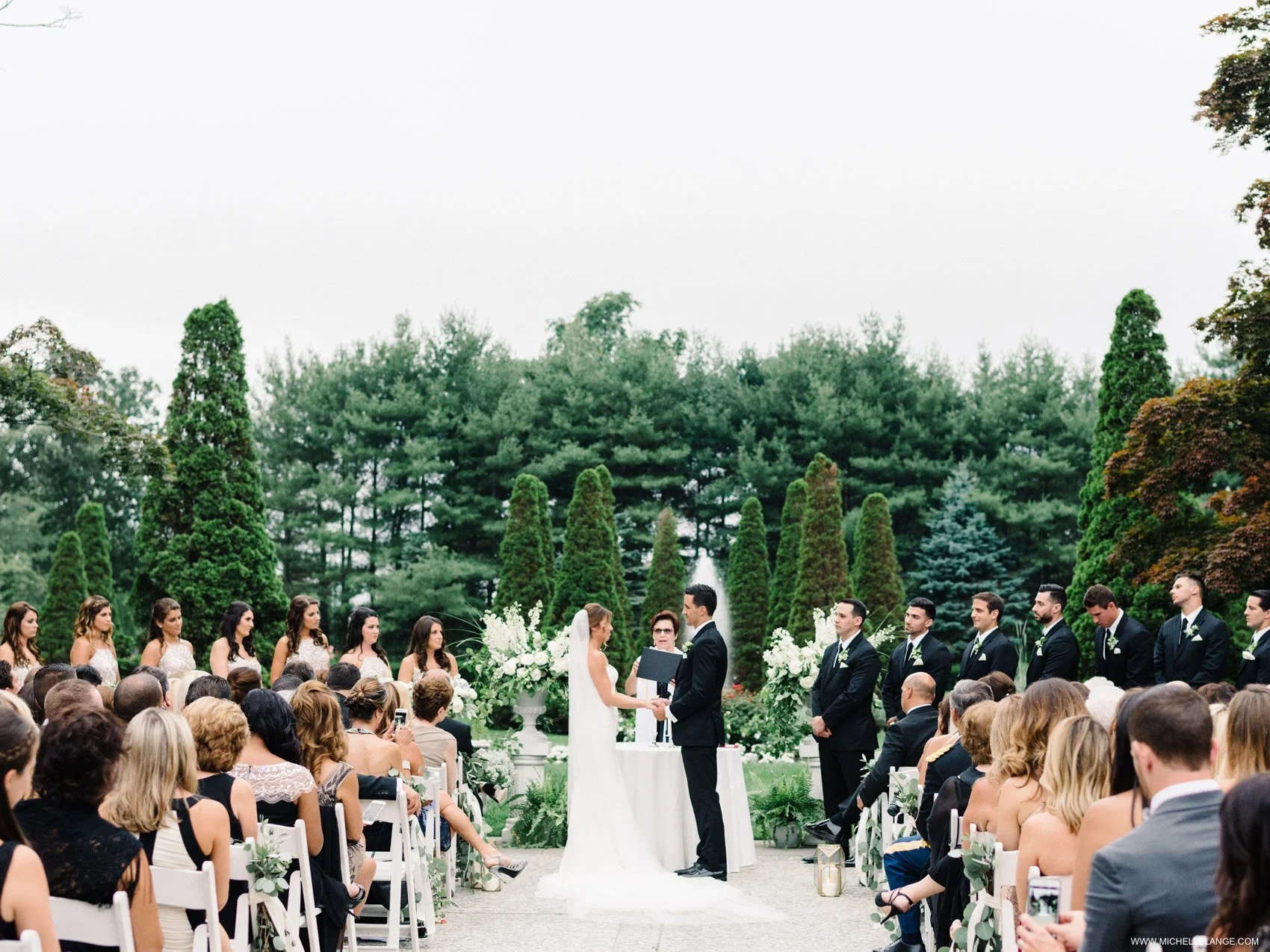 NY Wedding Photographer at The Carltun Long Island