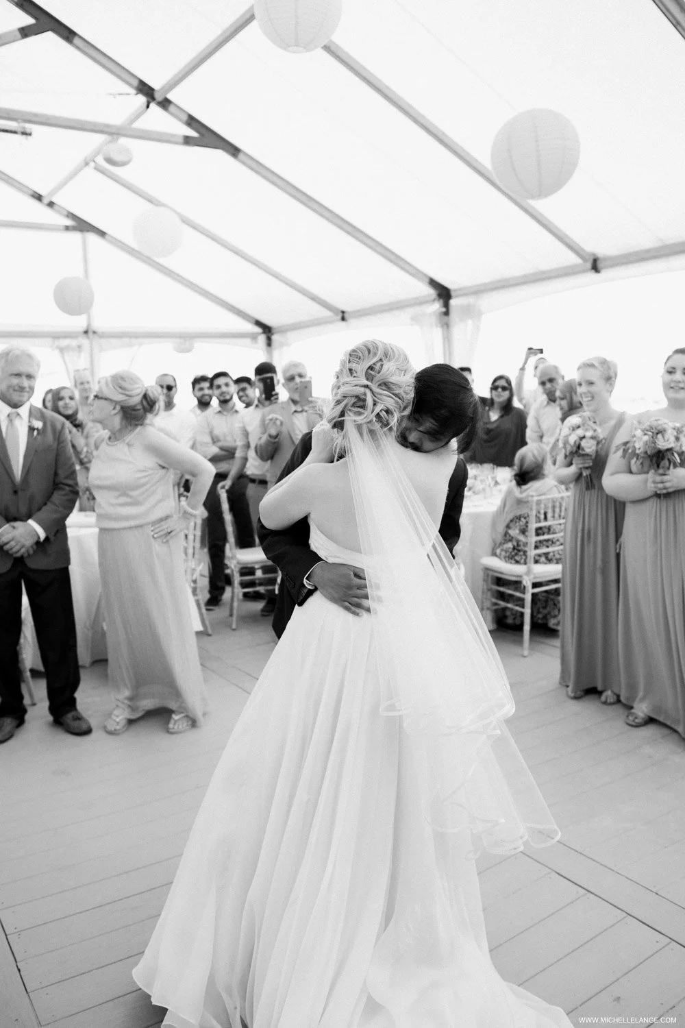 NJ Wedding Photographer at Hotel Icona in Cape May 