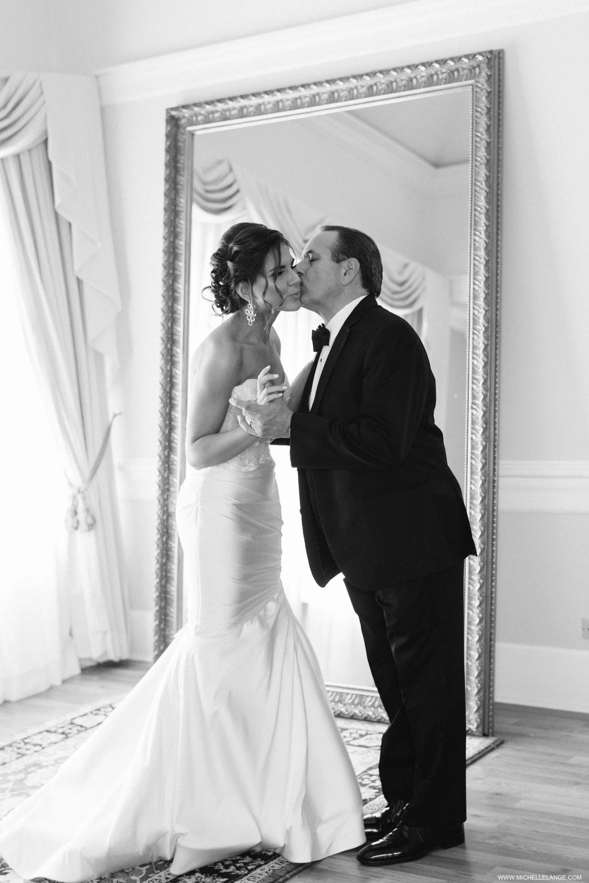 The Carltun Long Island NY Wedding Photographer-11.jpg