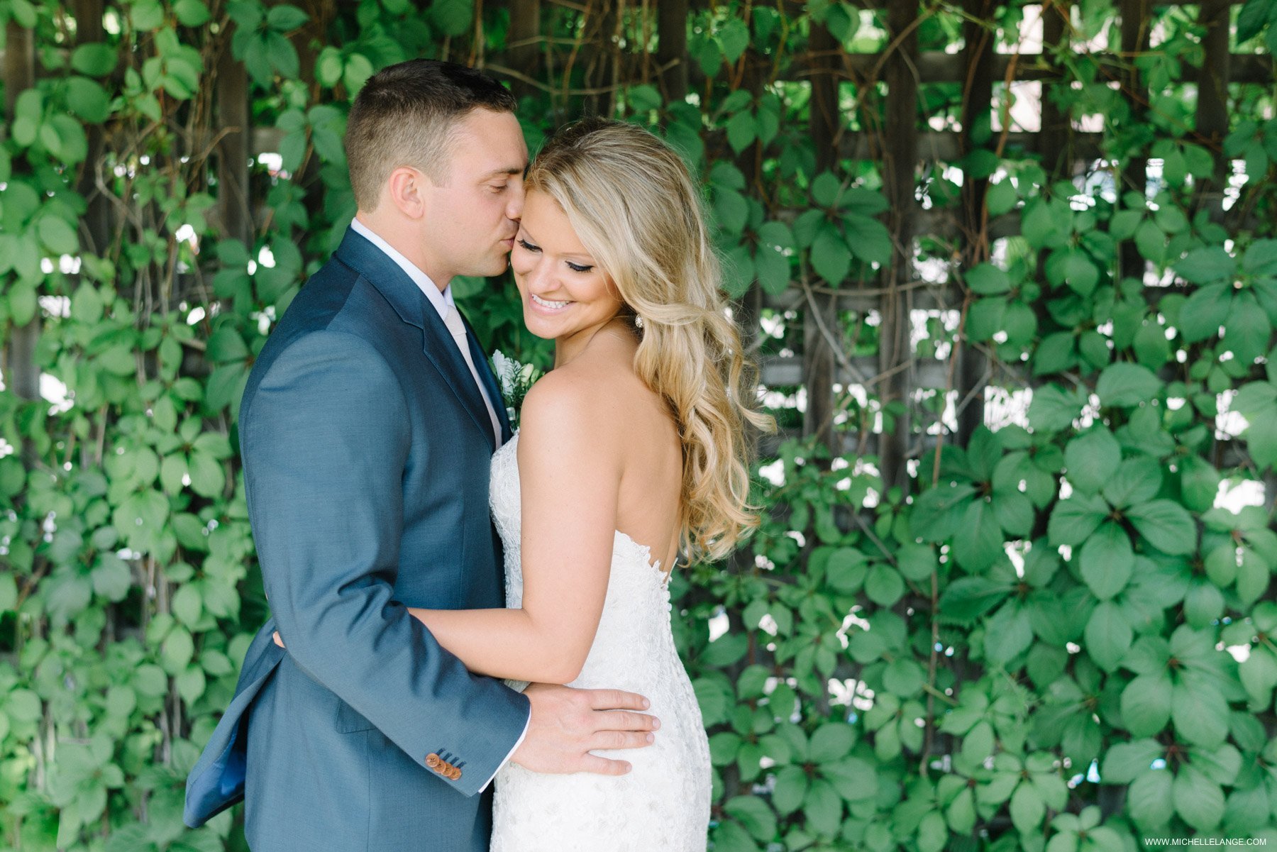 Sagamore Wedding by Michelle Lange Photography-8.jpg