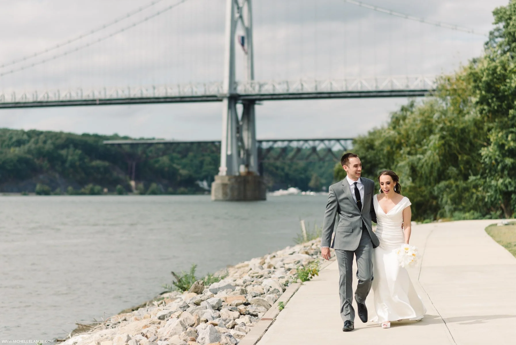 The Grandview on the Hudson New York Wedding Photographer