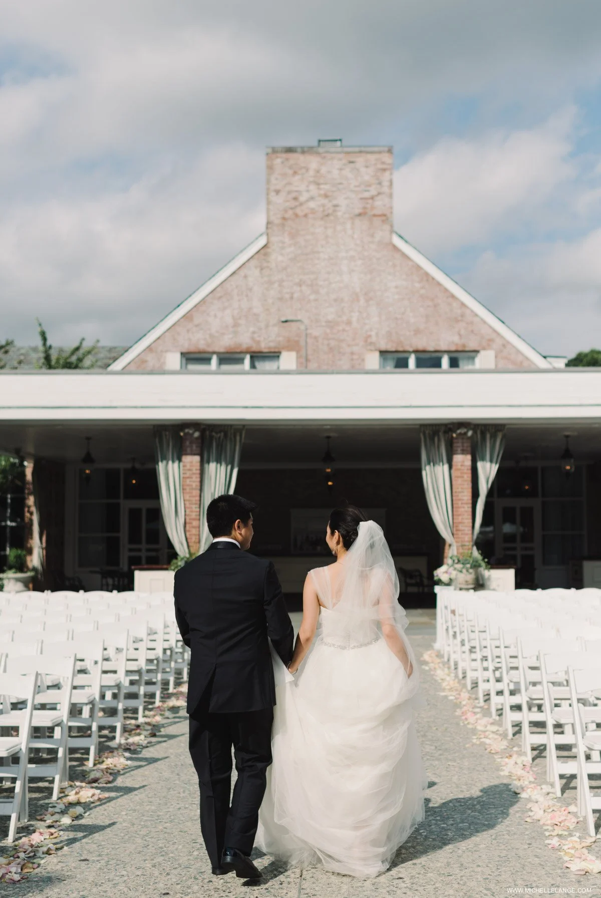 Bride and Groom Ceremony at The Carltun Long Island