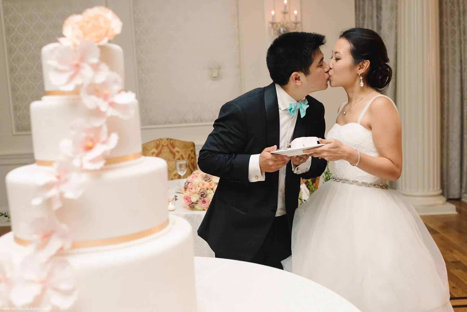 Bride and Groom Cake Cutting at The Carltun Long Island