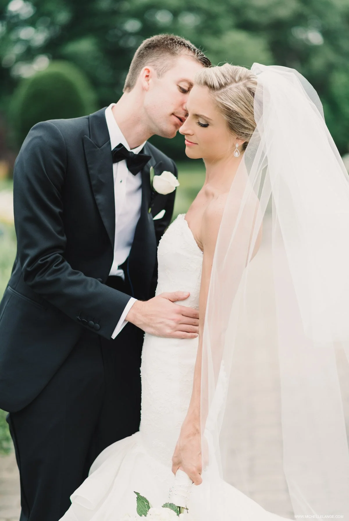 Meredith and Kevin | Aqua Turf Wedding | Connecticut Wedding Photographer