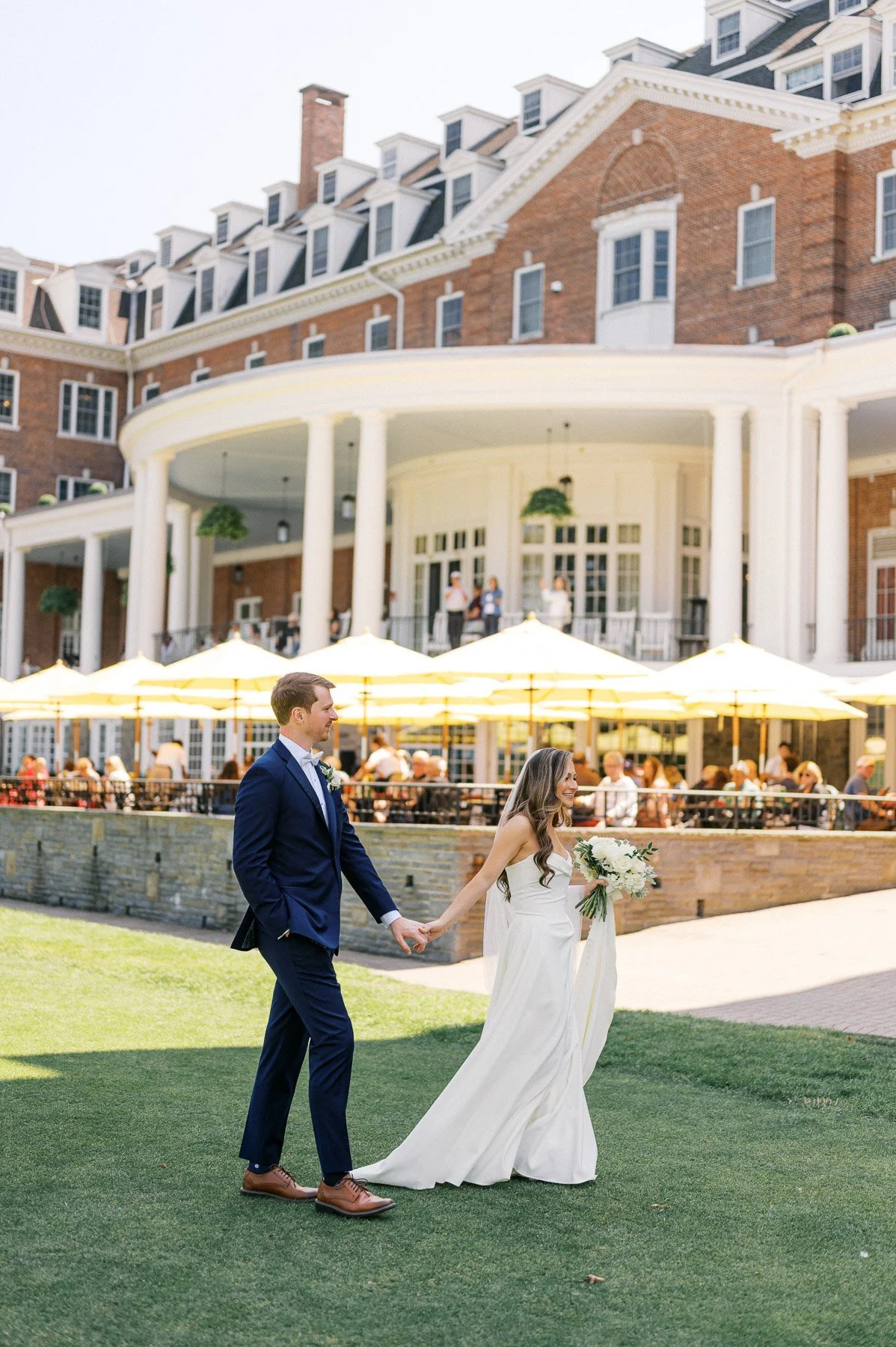 Otesaga Wedding by Michelle Lange Photography-64.jpg