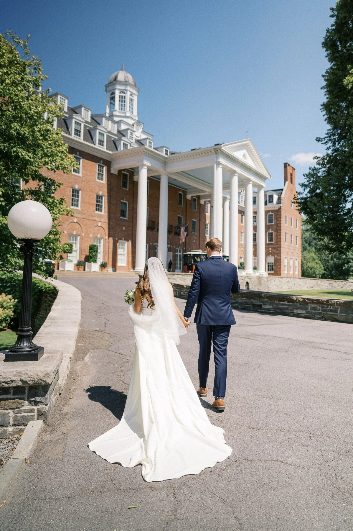 Otesaga Wedding by Michelle Lange Photography-77.jpg